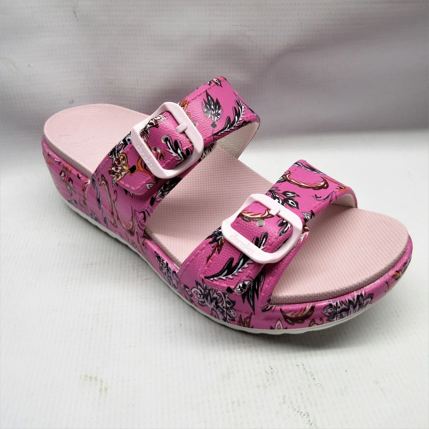 Dansko Sandals Women Kandi in Paisley.JPG