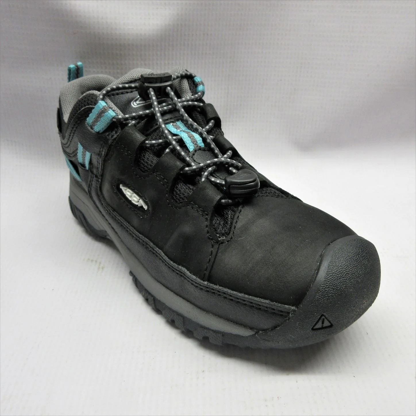 Keen Shoes Children Targhee Low Waterproof in Black and White