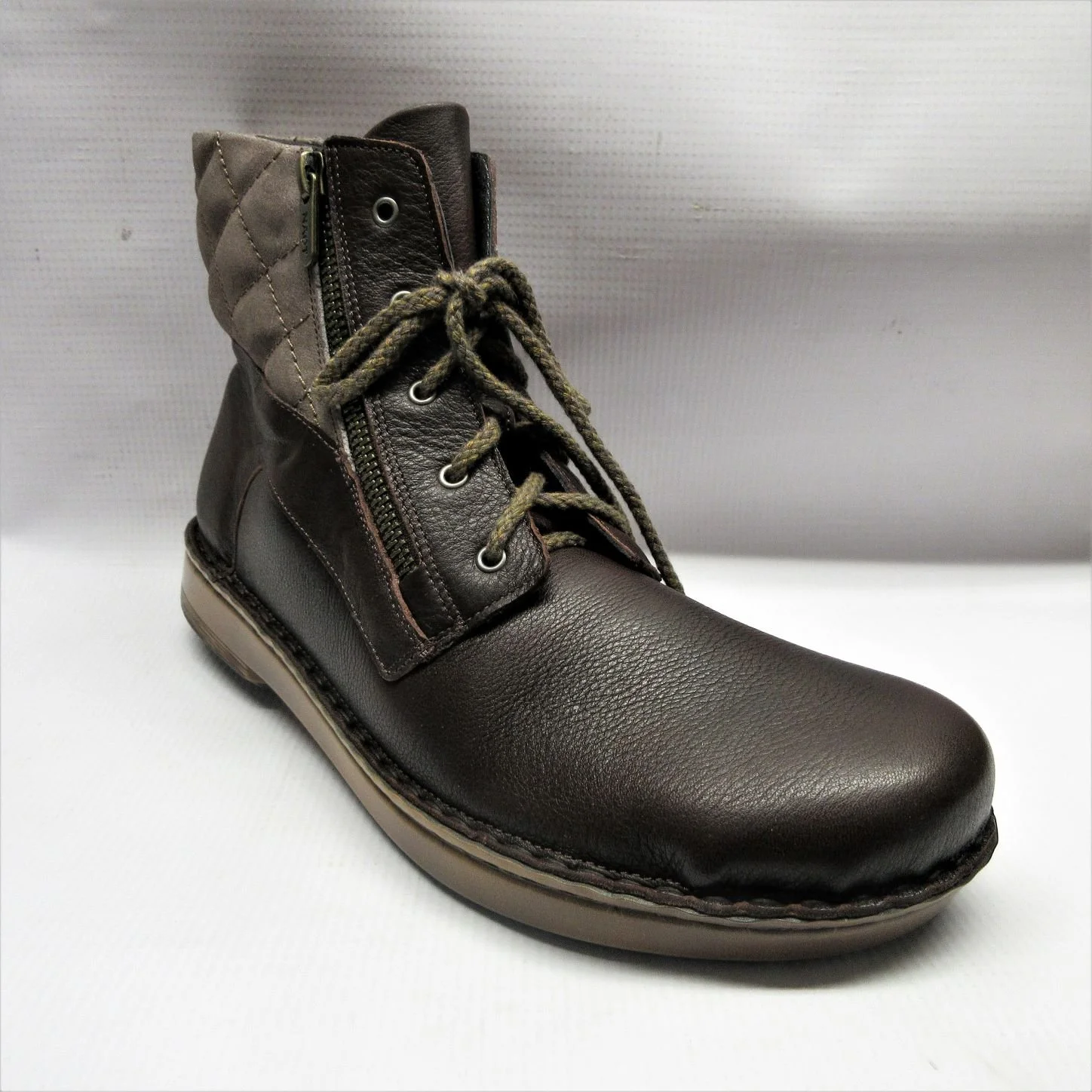Naot Boots Women Castera in Brown.JPG
