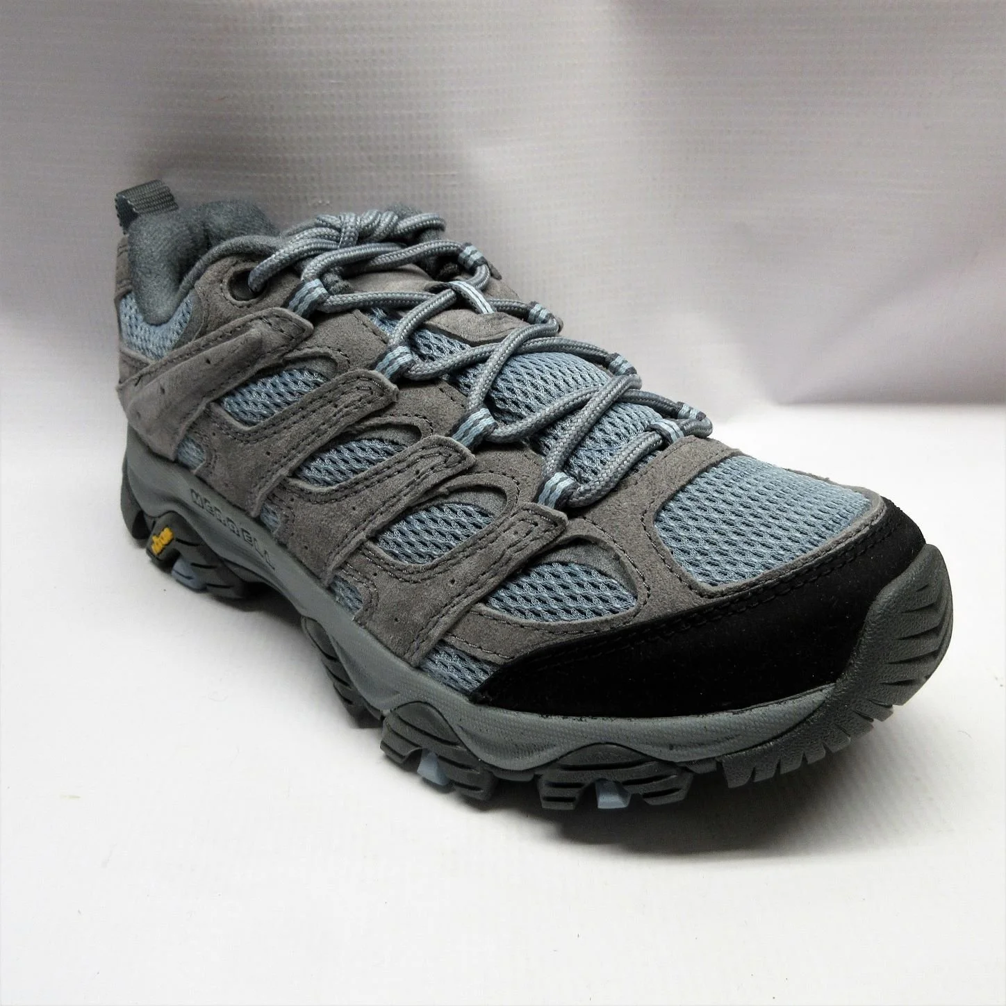 Merrell Shoes Women Moab 3 Low in Altitude.JPG