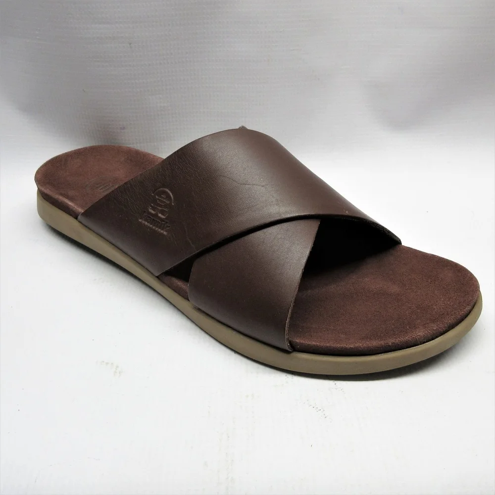 Kamik Sandals Men Marty Cross in Mocha — Cabaline display picture 1