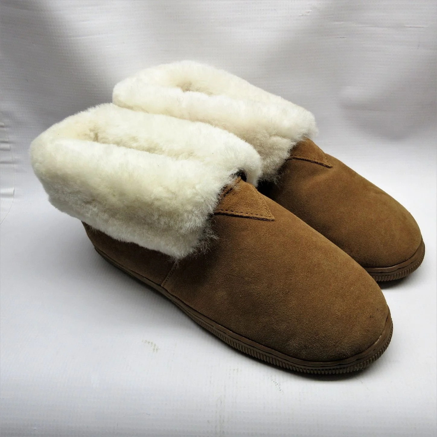 Sickafus Slippers Women Cuff Sheepskin.JPG