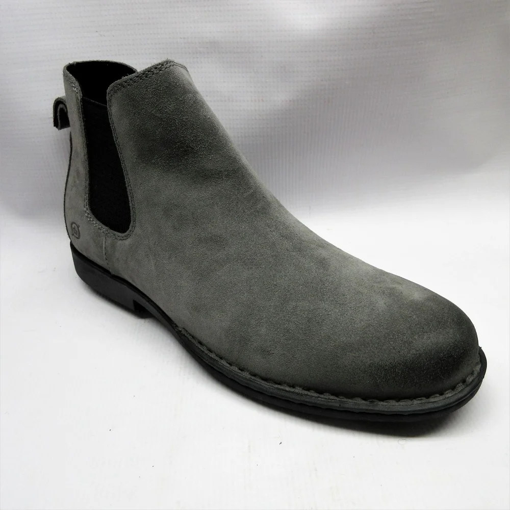 Born Men\'s Chukka Boots - Charcoal Suede Born | Shoes | Born Banni Gray Suede Leather Laceup Chukka  main image 2