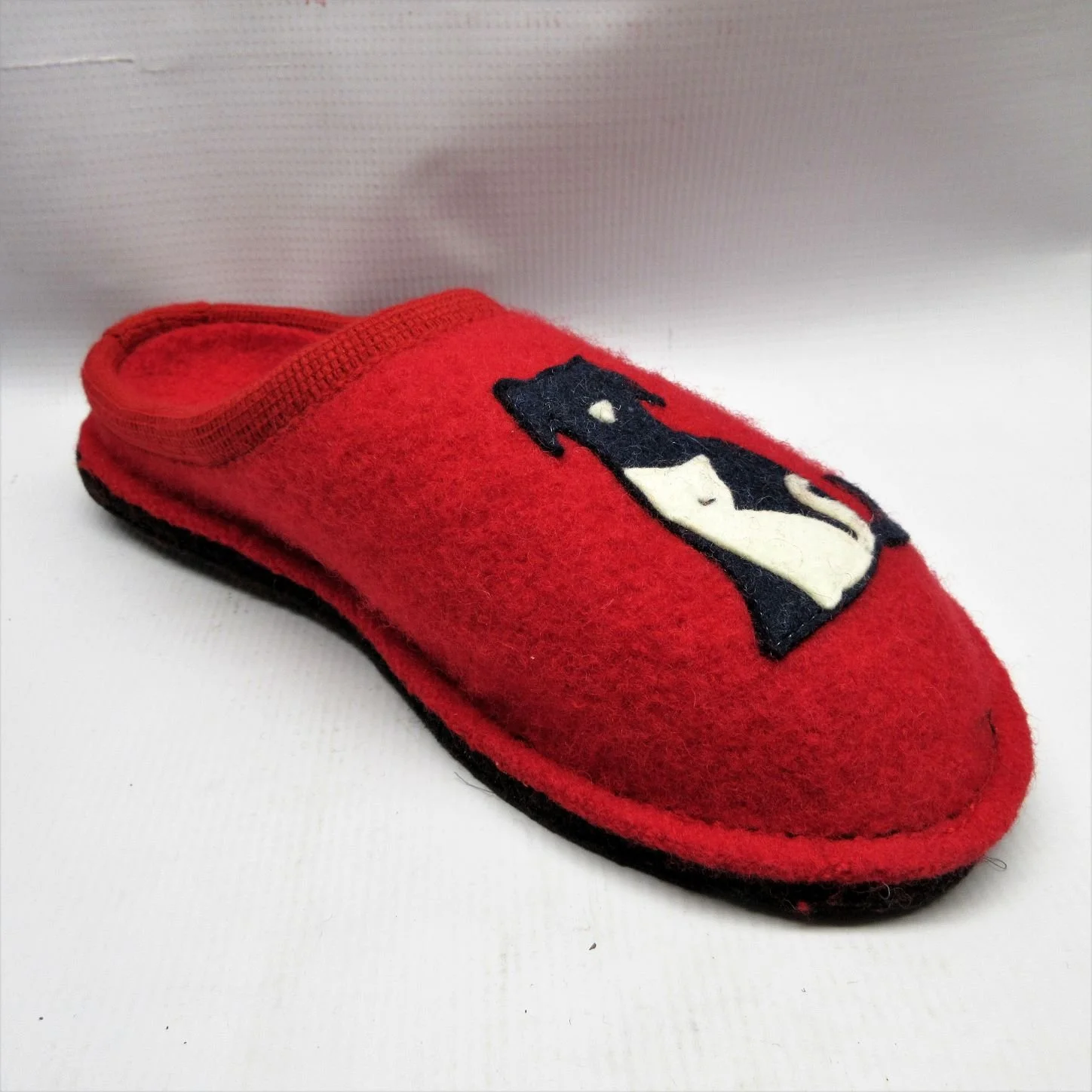 Haflinger Slippers Unisex Canegatto (Dog and Cat) in Red.JPG