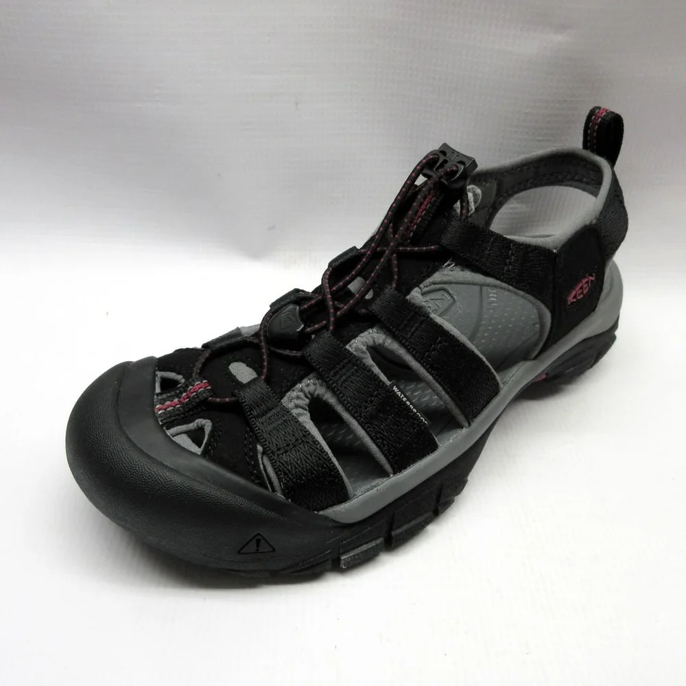Keen Sandals Women Newport H2 in Black Raspberry Size 8  display picture 2