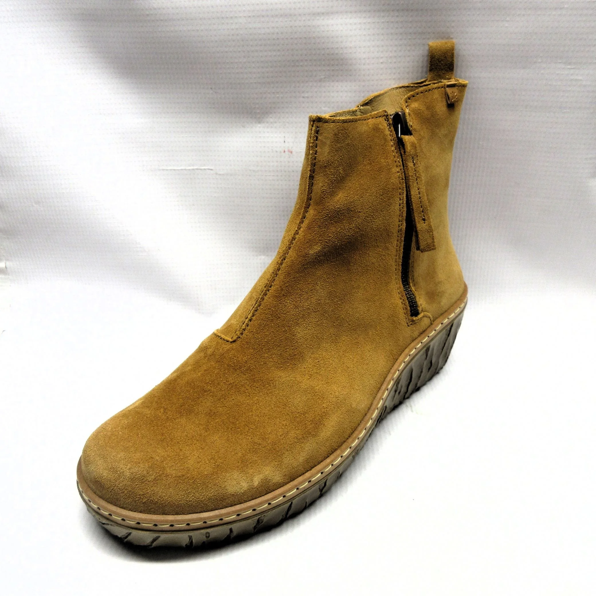 El Naturalista Boots Women N5167 Myth Silk Suede in Toffee Left.jpg