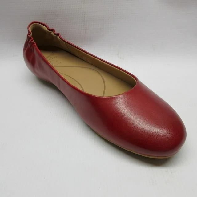 Dansko Shoes Women Mollie in Red Size 38.jpeg