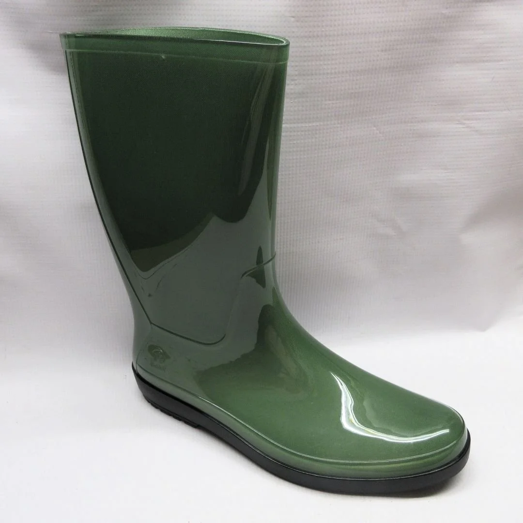 Kamik Boots Women Rain Heidi 2 in Green.JPG