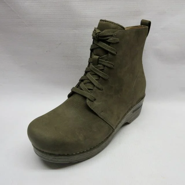 Dansko Boots Women Sigourney in Mushroom Size 37 Left.jpeg