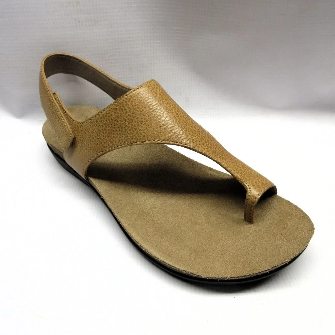 Dansko Sandals Women Reece in Honey.JPG