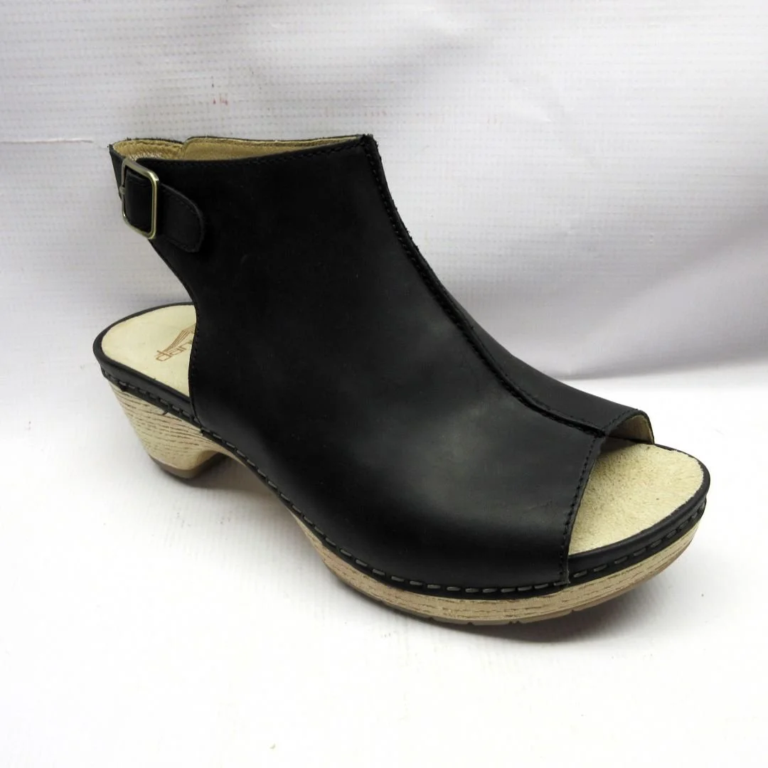 Dansko Shoes Women Lizzy in Black.JPG