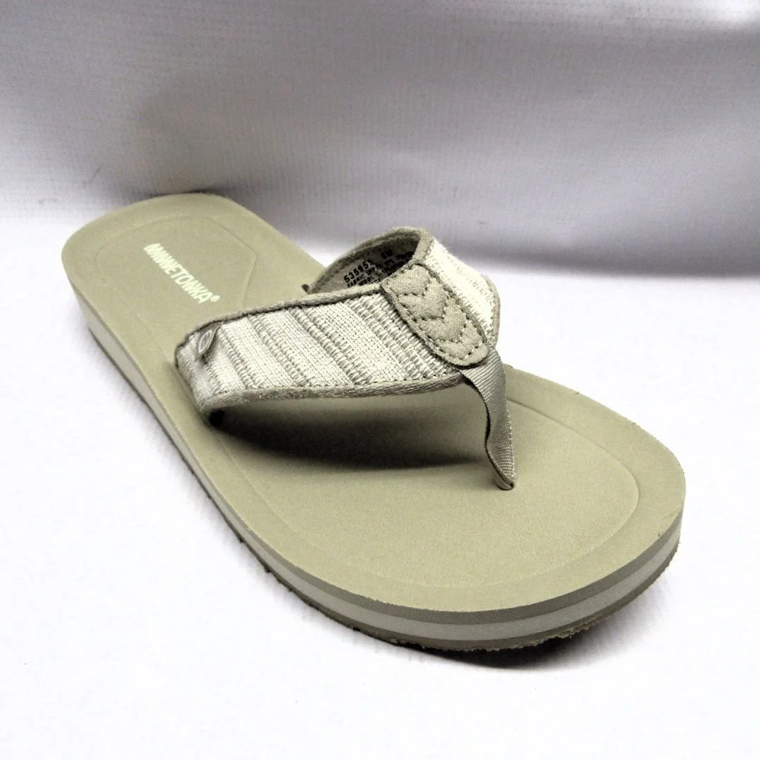 Minnetonka Sandals Women Hedy Flips in Taupe.JPG