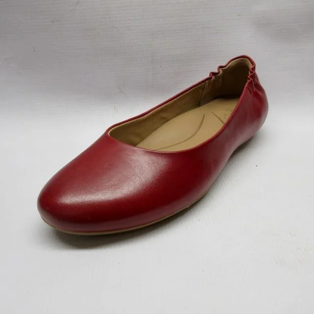 Dansko Shoes Women Mollie in Red Size 38 Left.jpeg