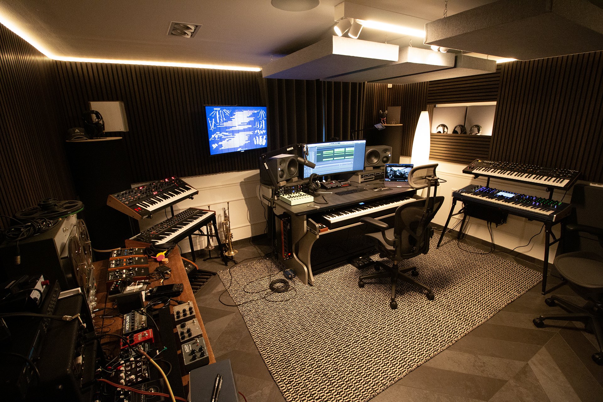 Studio01.jpg