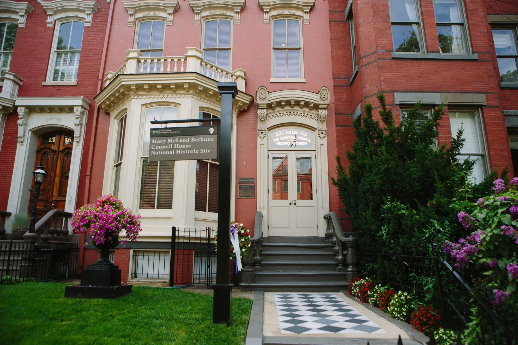 dwellworks_logancircle_web-24.jpg