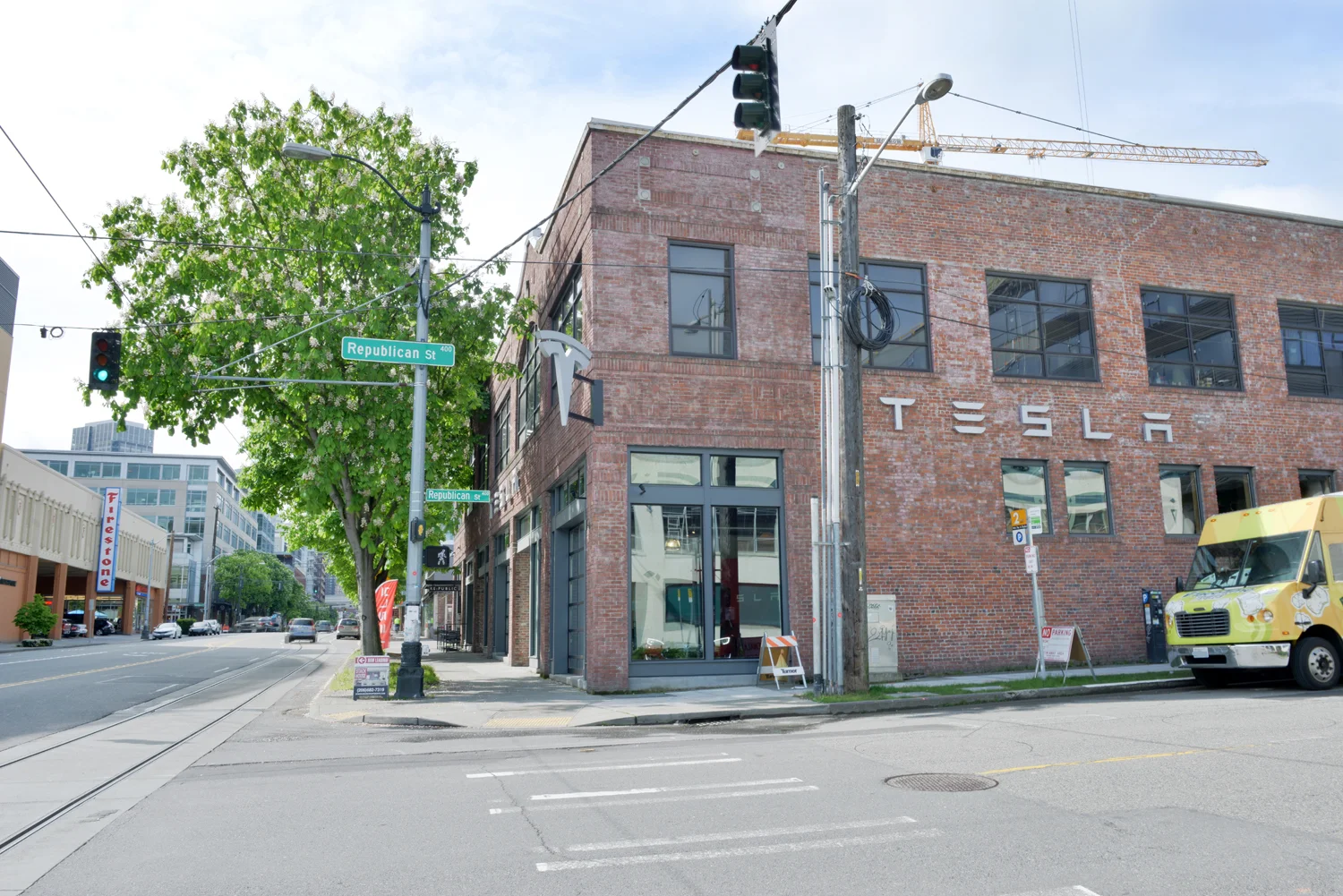 Tesla Dealership.jpg