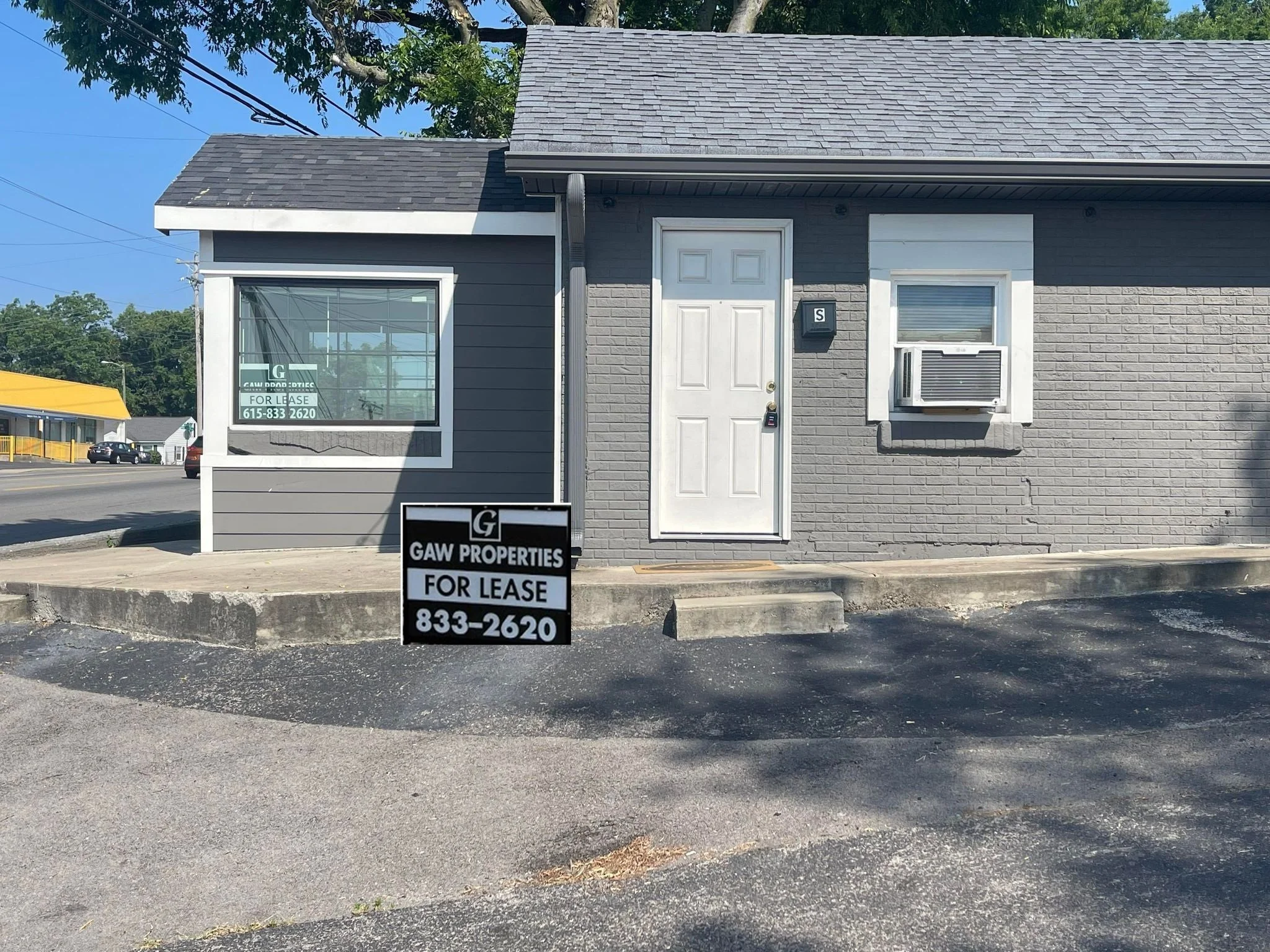 3236 S Clarksville Pk
