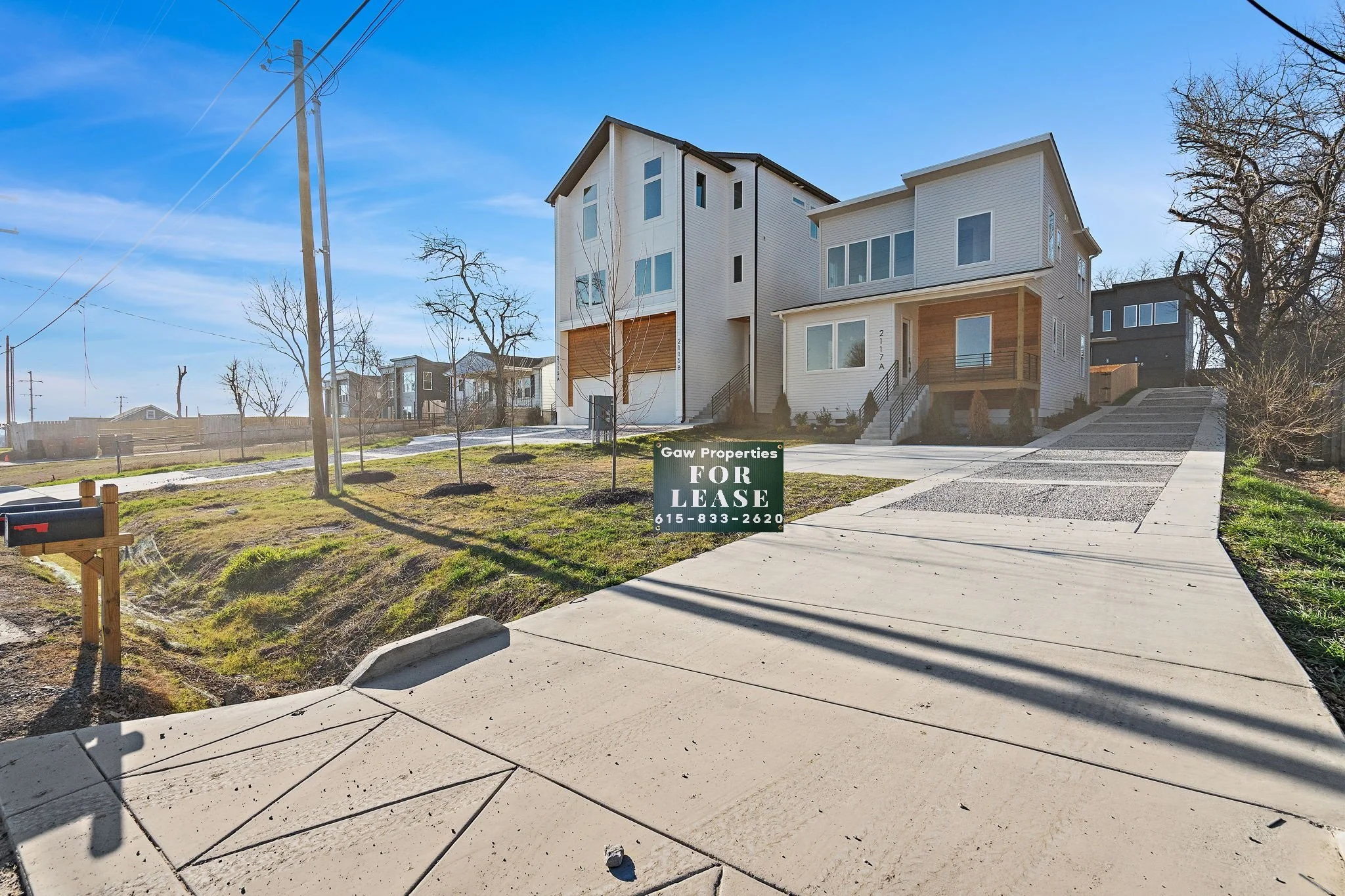 1-Pixel Crew_2117 Courtney Ave 35.jpg