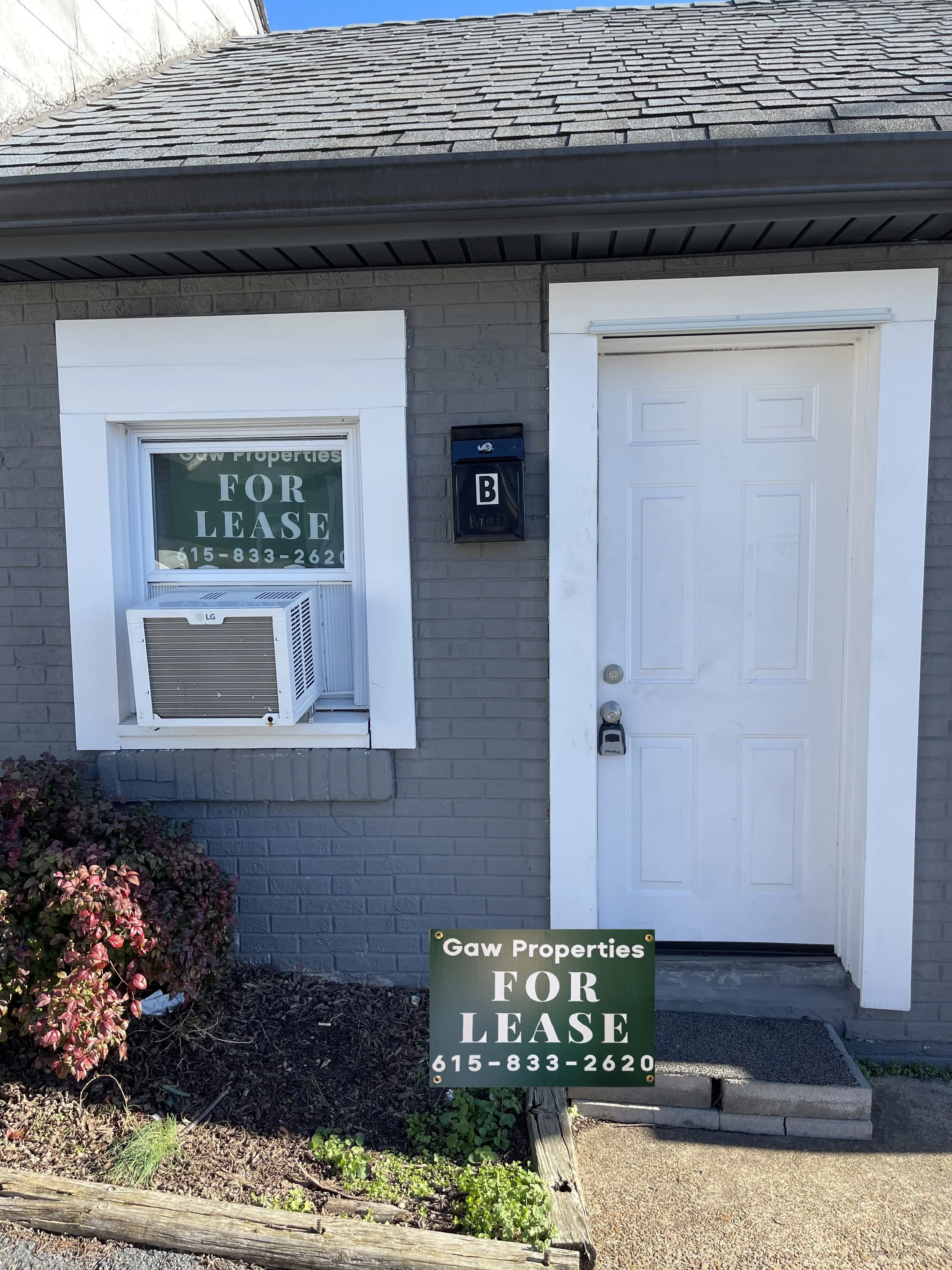 3236 B Clarksville Pk