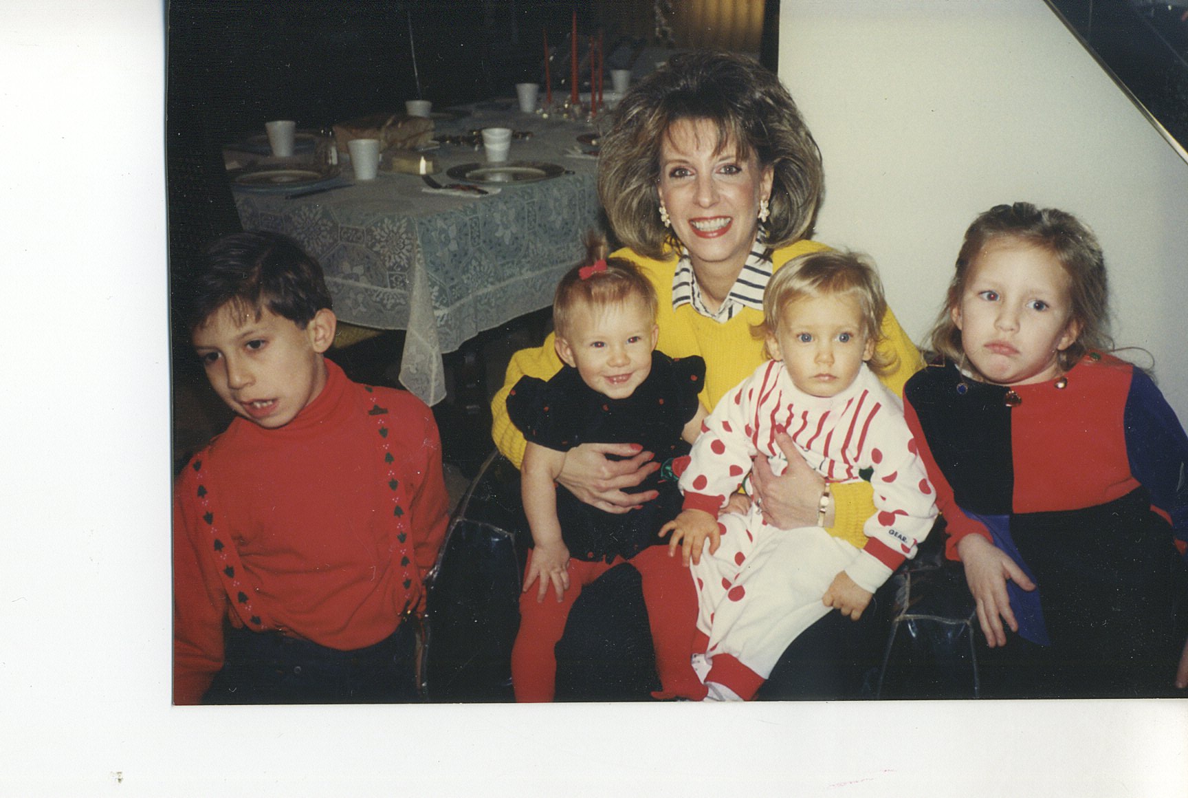 Family photo with Mom and cousins