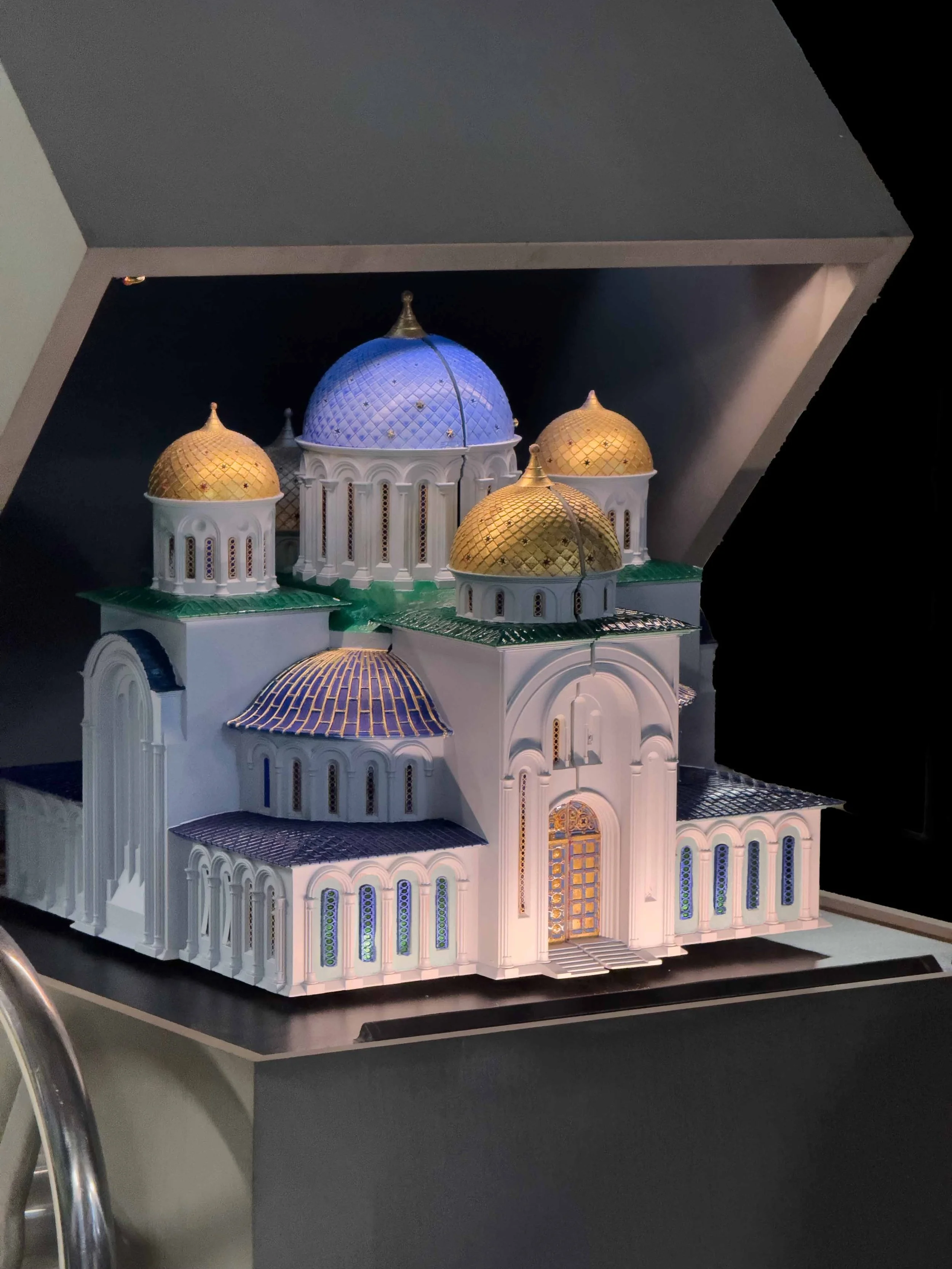 David Howe Studio / Concrete Cathedral Prototype 