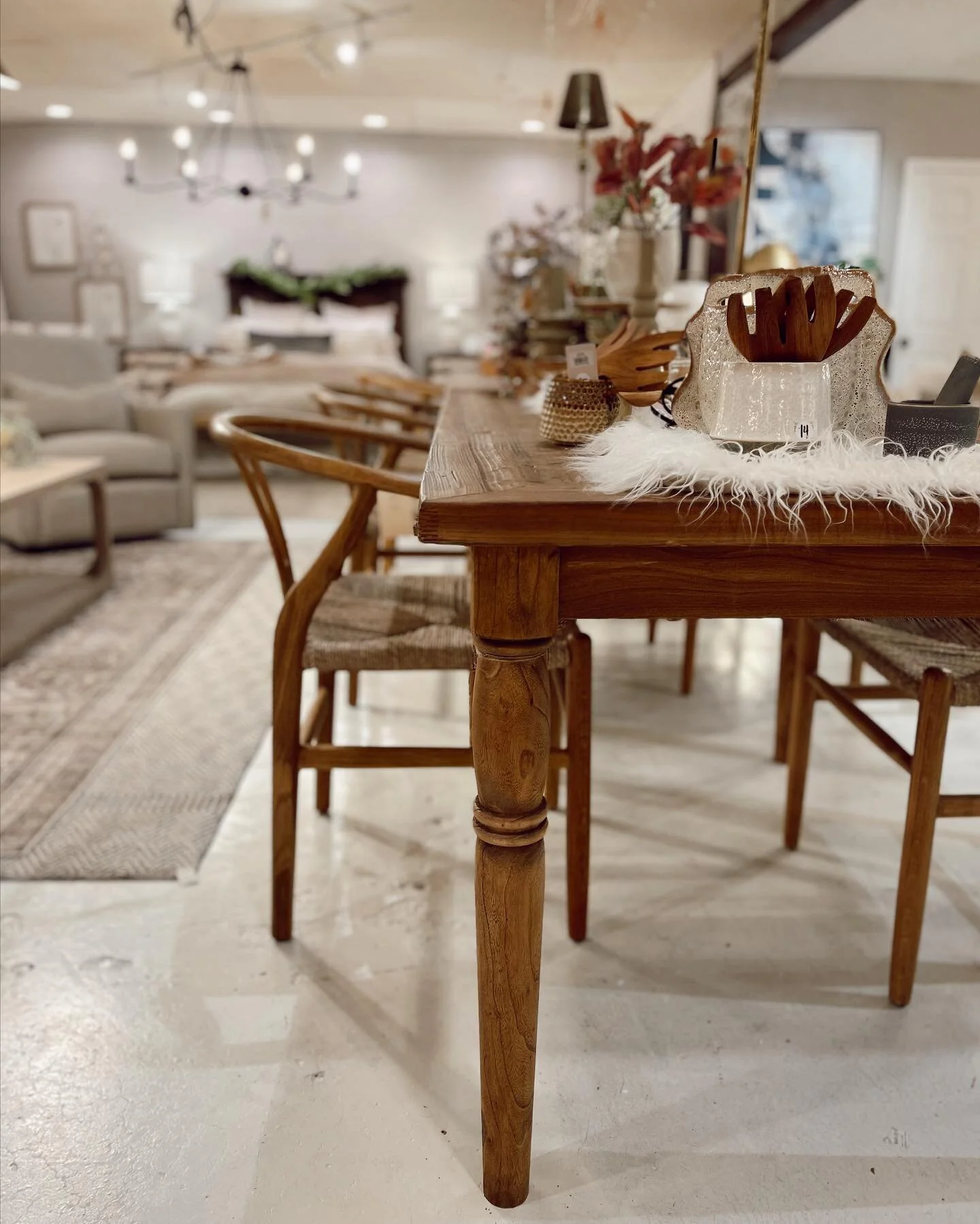 Lighting & Home Decor Store in Columbus, MS Lighting Unlimited