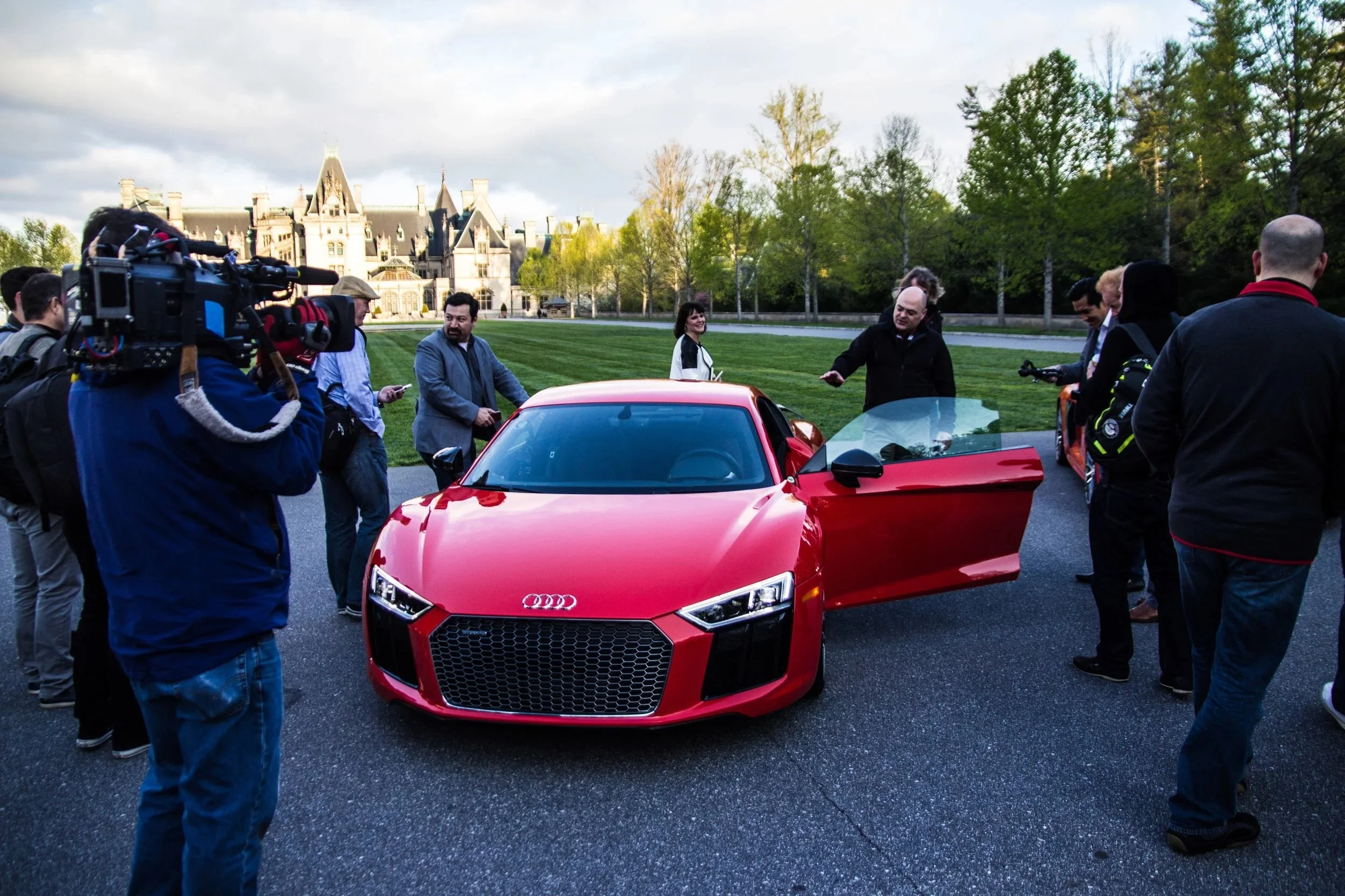 Audi_R8_BTS-19.jpg.jpeg