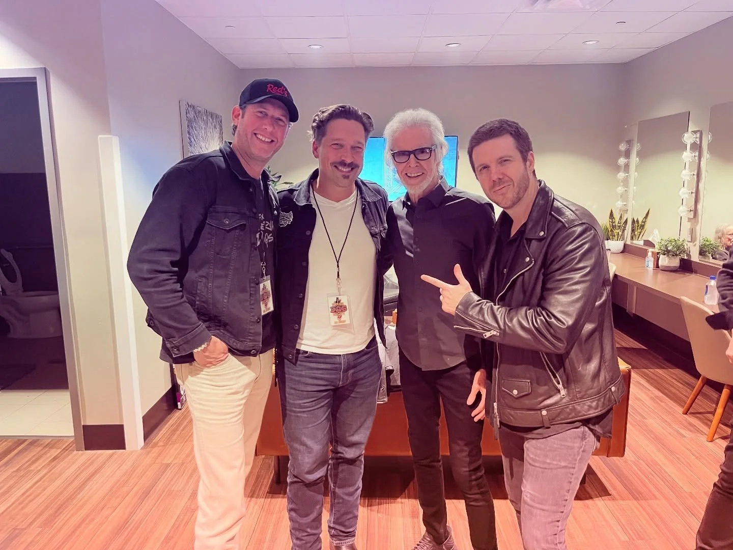 Danny and Dash Hutton hanging with @isaachanson of the band @hanson last night before the show!  Always a good hang!  The tour rolls on this weekend with a show tonight at the @arlingtonmusichall in Arlington, Texas and tomorrow The @goldennuggetlc i