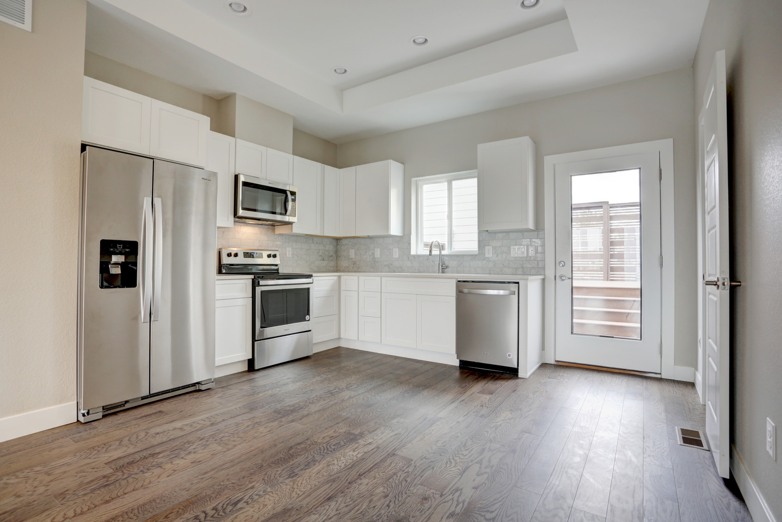 03_2884_W_Parkside_Place3_mls.jpg