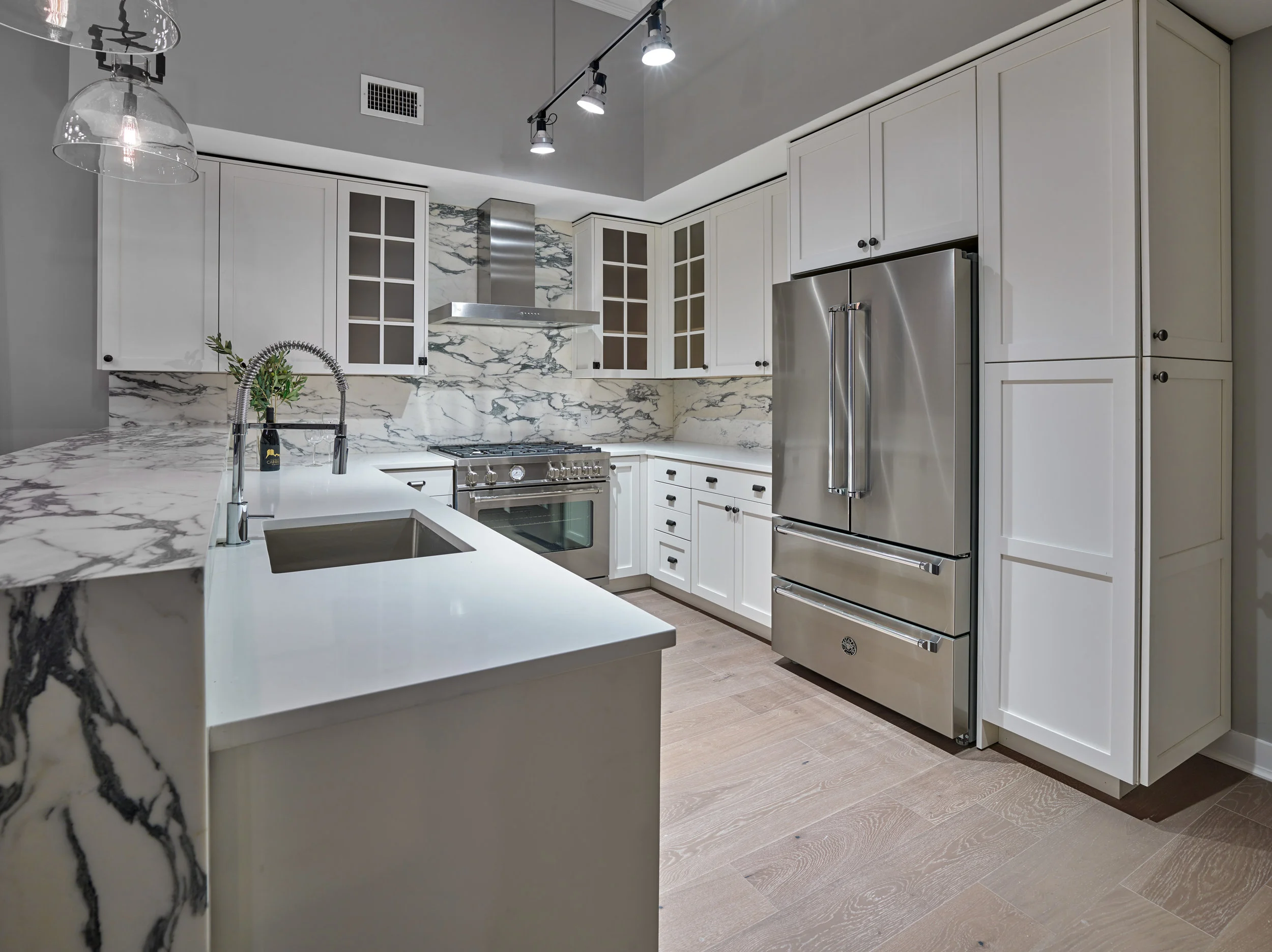 Manhattan Building Company Launches Sales At The Cliffs Collection On