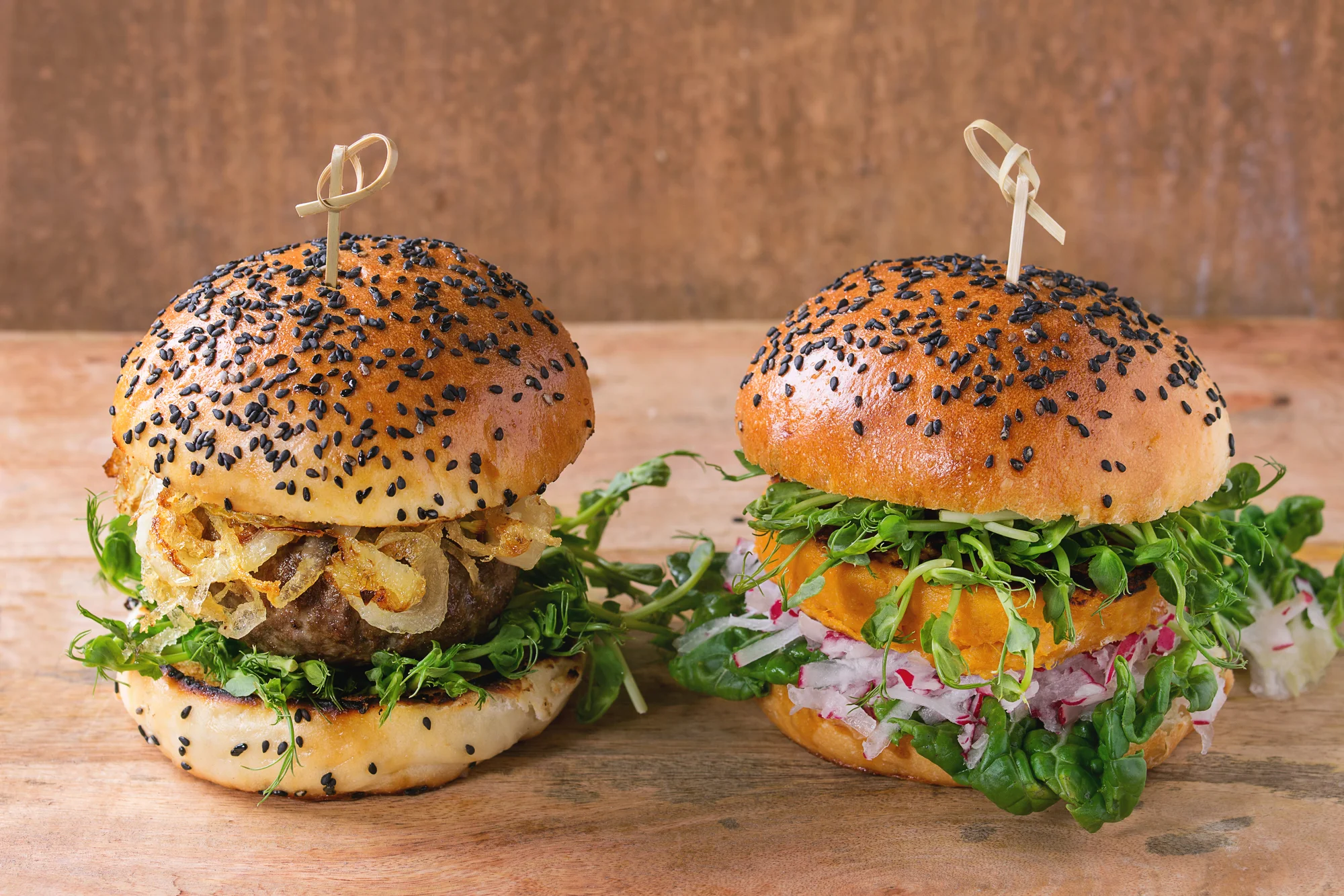 MeatvsVeggieBurger.jpg