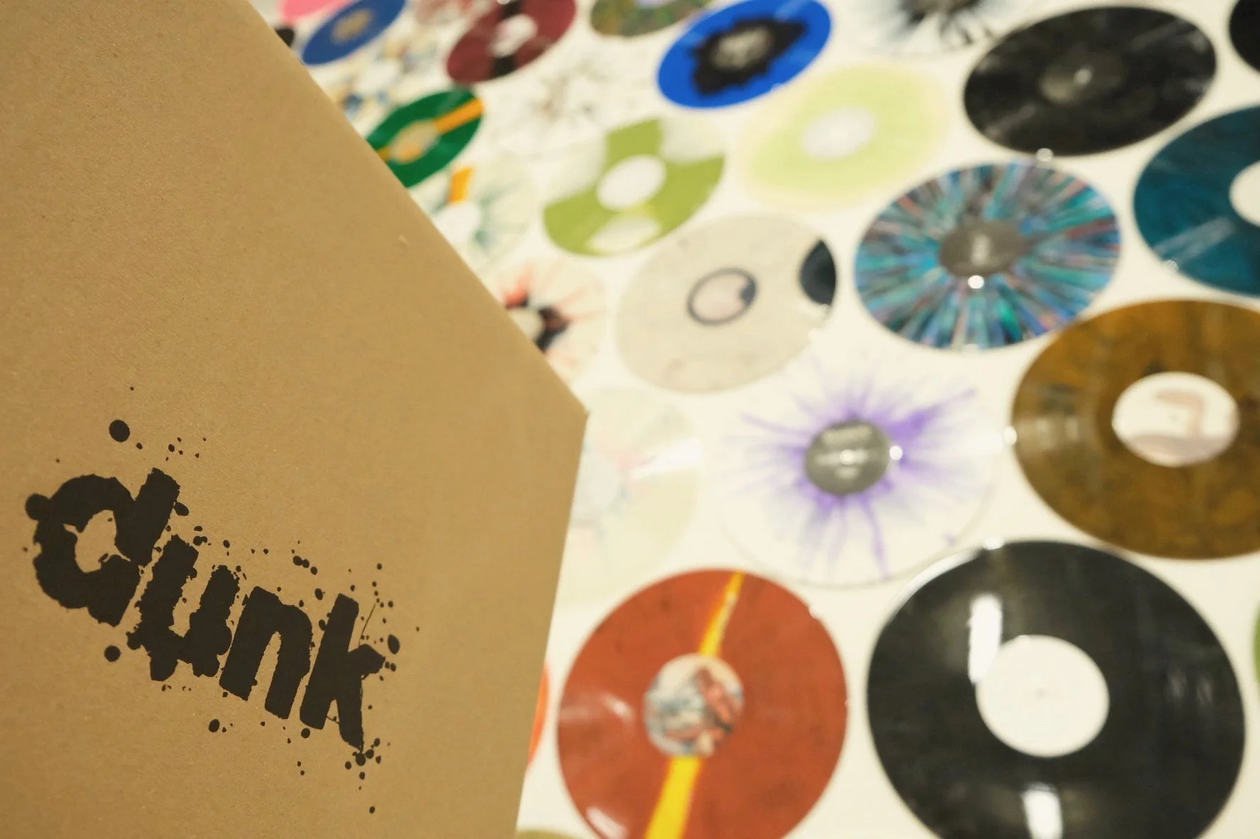 Our added value as a Belgian based vinyl pressing plant