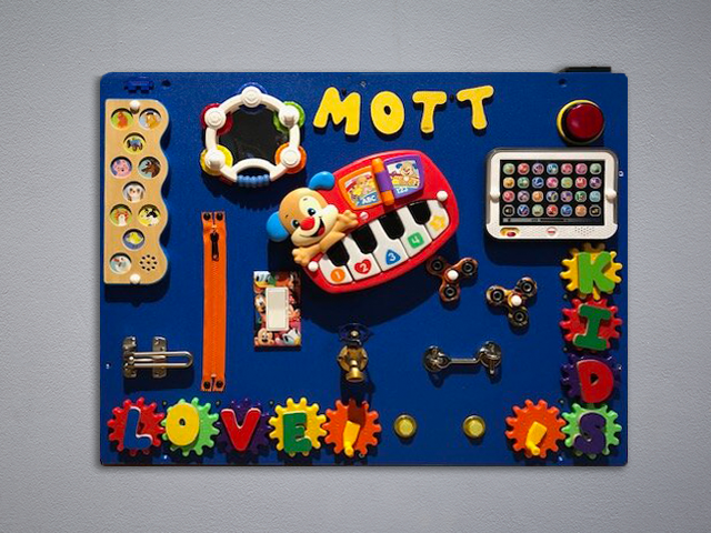 PT+Mott+Playboard.png