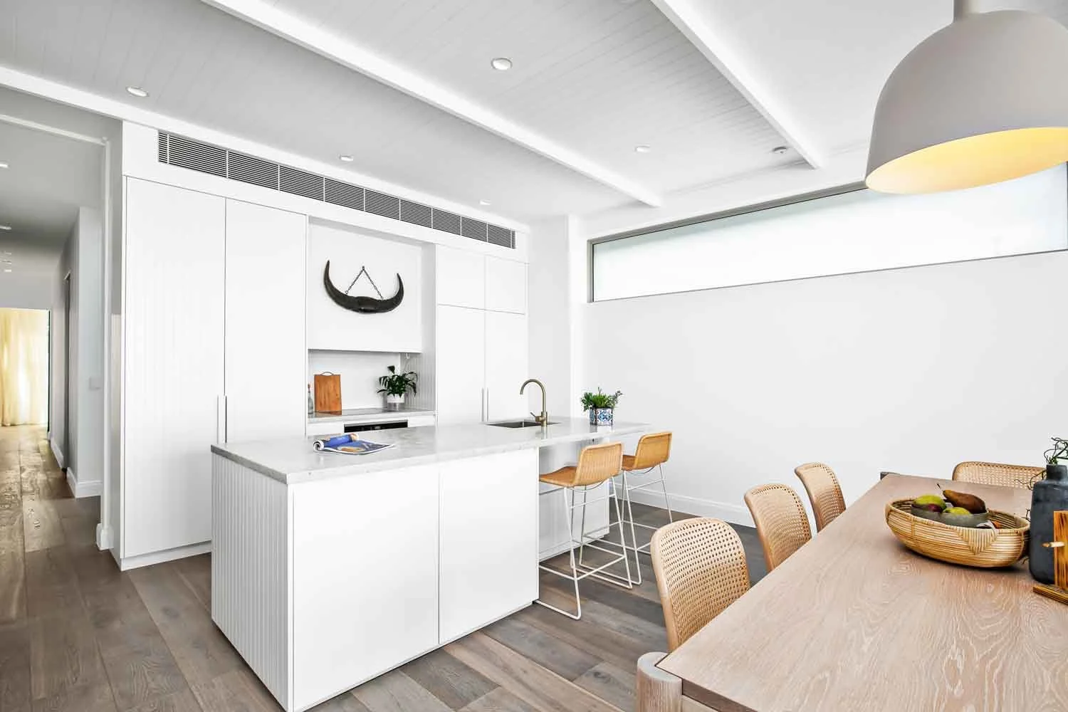 5.-Kitchen_hi.jpg