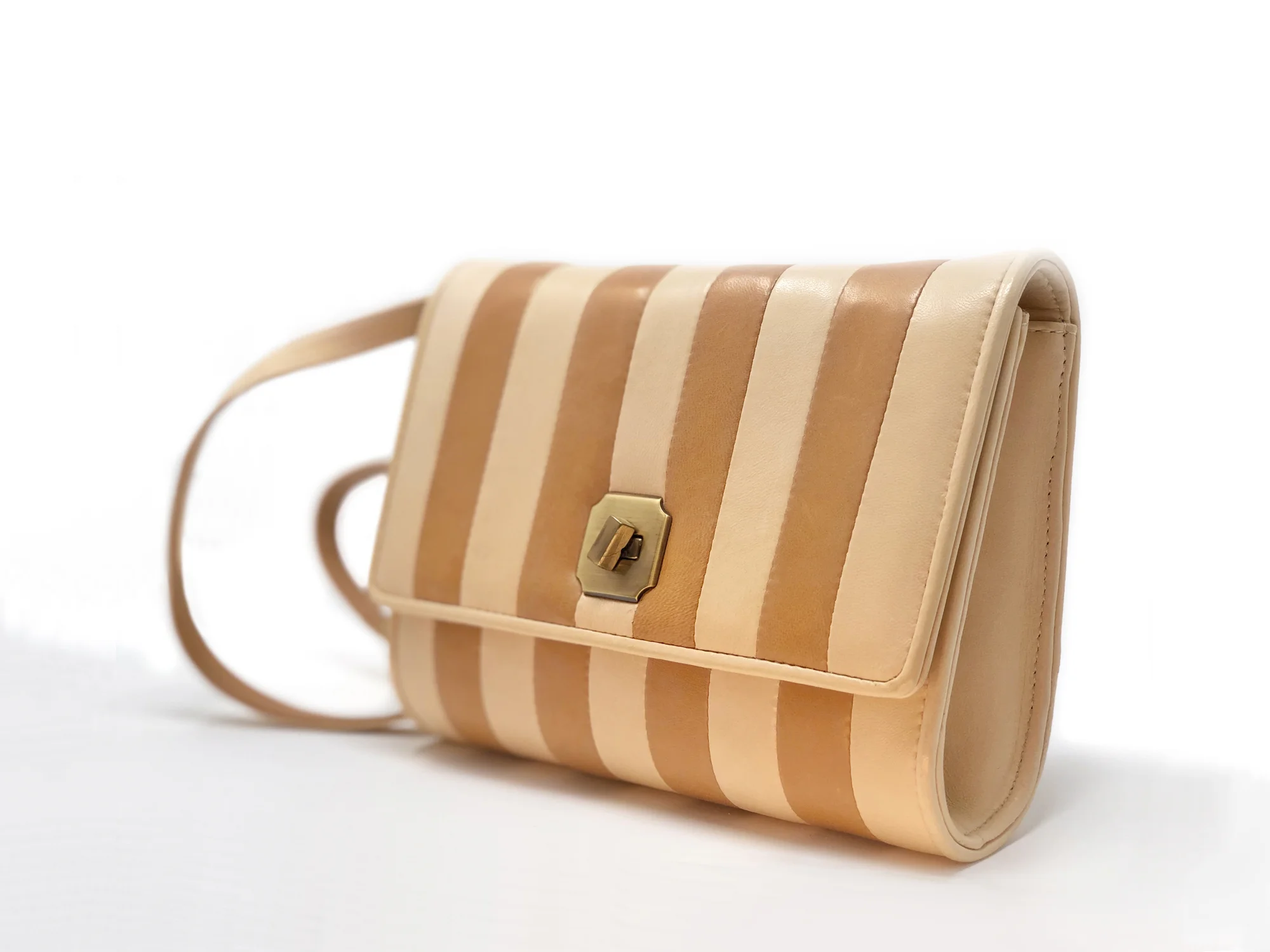 Shoulderbag_lambskin_striped_Angled.jpg