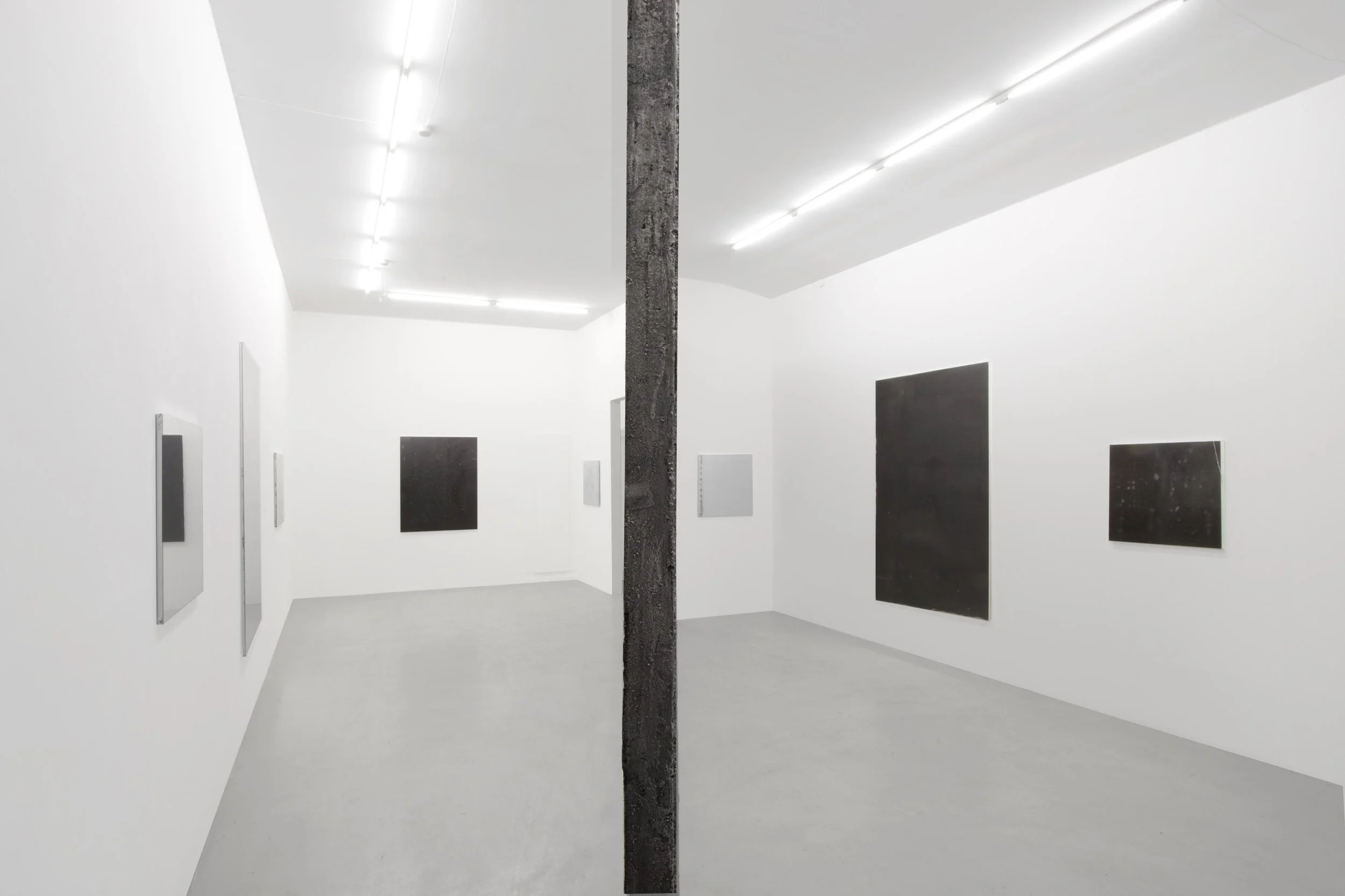 Mikkel Carl Between Financial Entanglement and Corporal Decay 14 October - 18 November 2017 Last Resort, Copenhagen