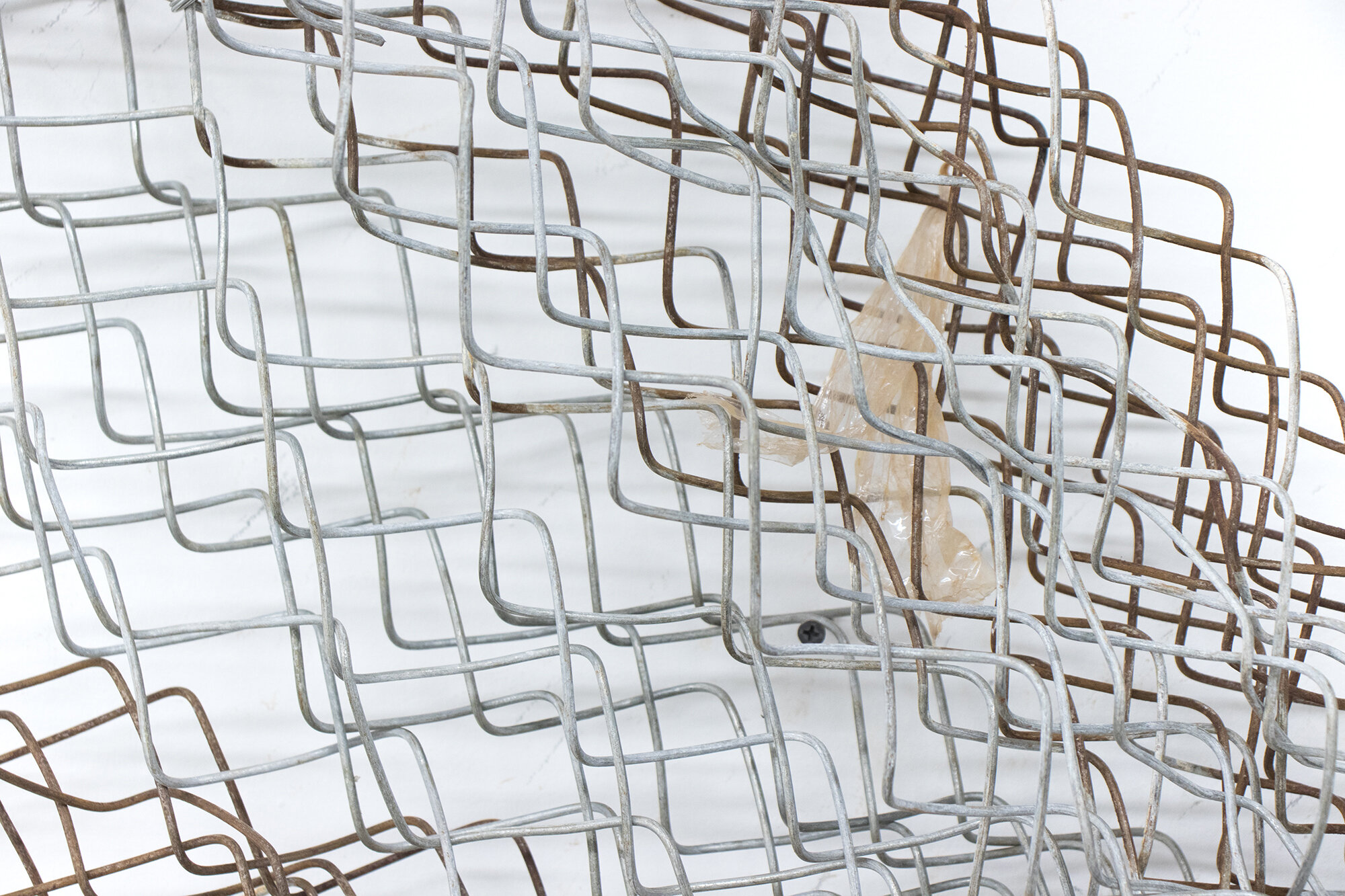  Sean Donovan  Untitled , 2018 (detail) acid soaked galvanized chain-link fencing, screws 83 x 72 x 9 inches (211 x 183 x 23 cm) (SD46) 
