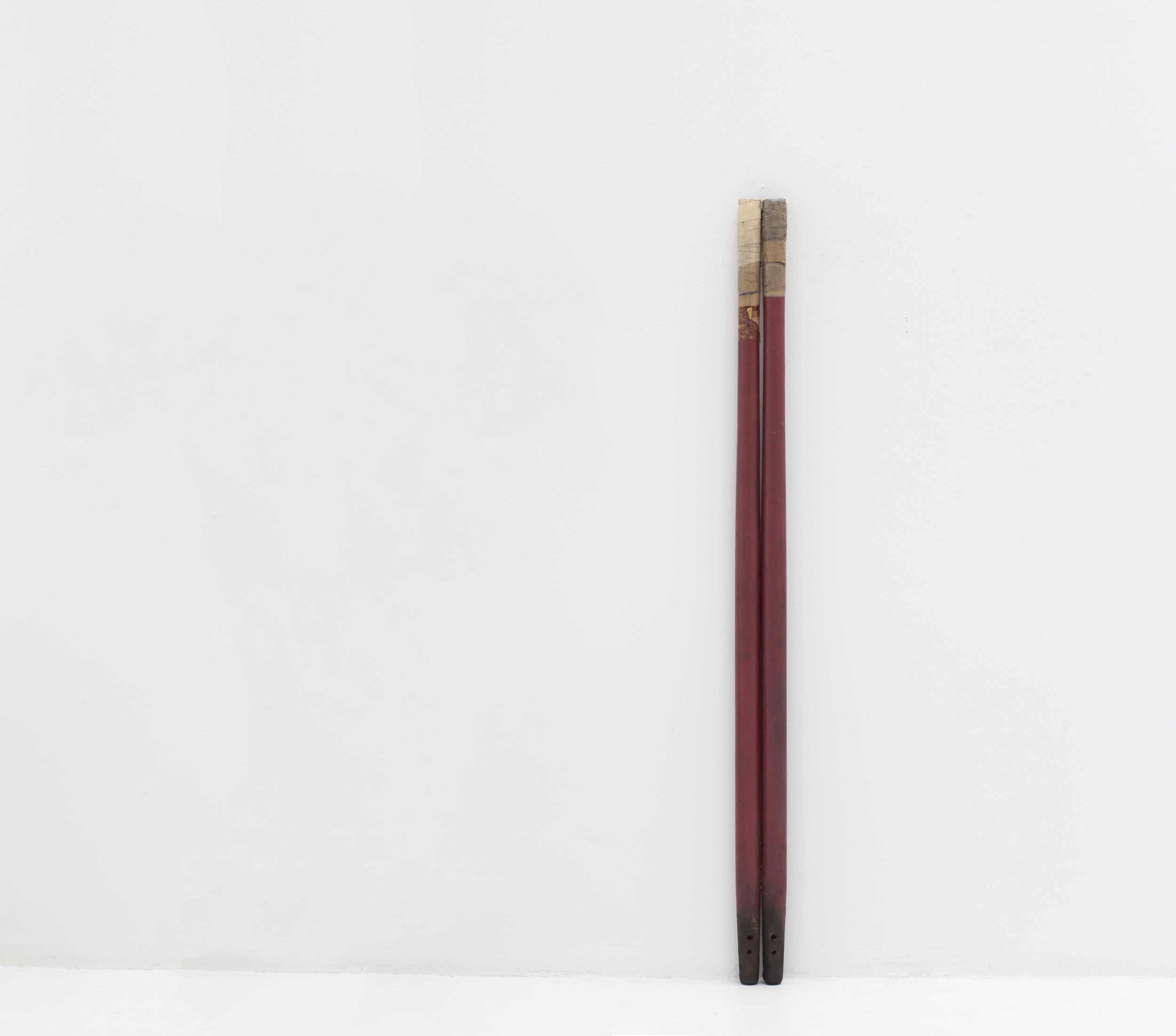  Jonathan Mildenberg  Untitled (Father and son) , 2020 wood shovel handles, paint, tape, dirt, ash,  blood, pigment, bone, flock, wire, hardware 46 x 3 x 1.5 inches (117 x 8 x 4 cm) JM10 