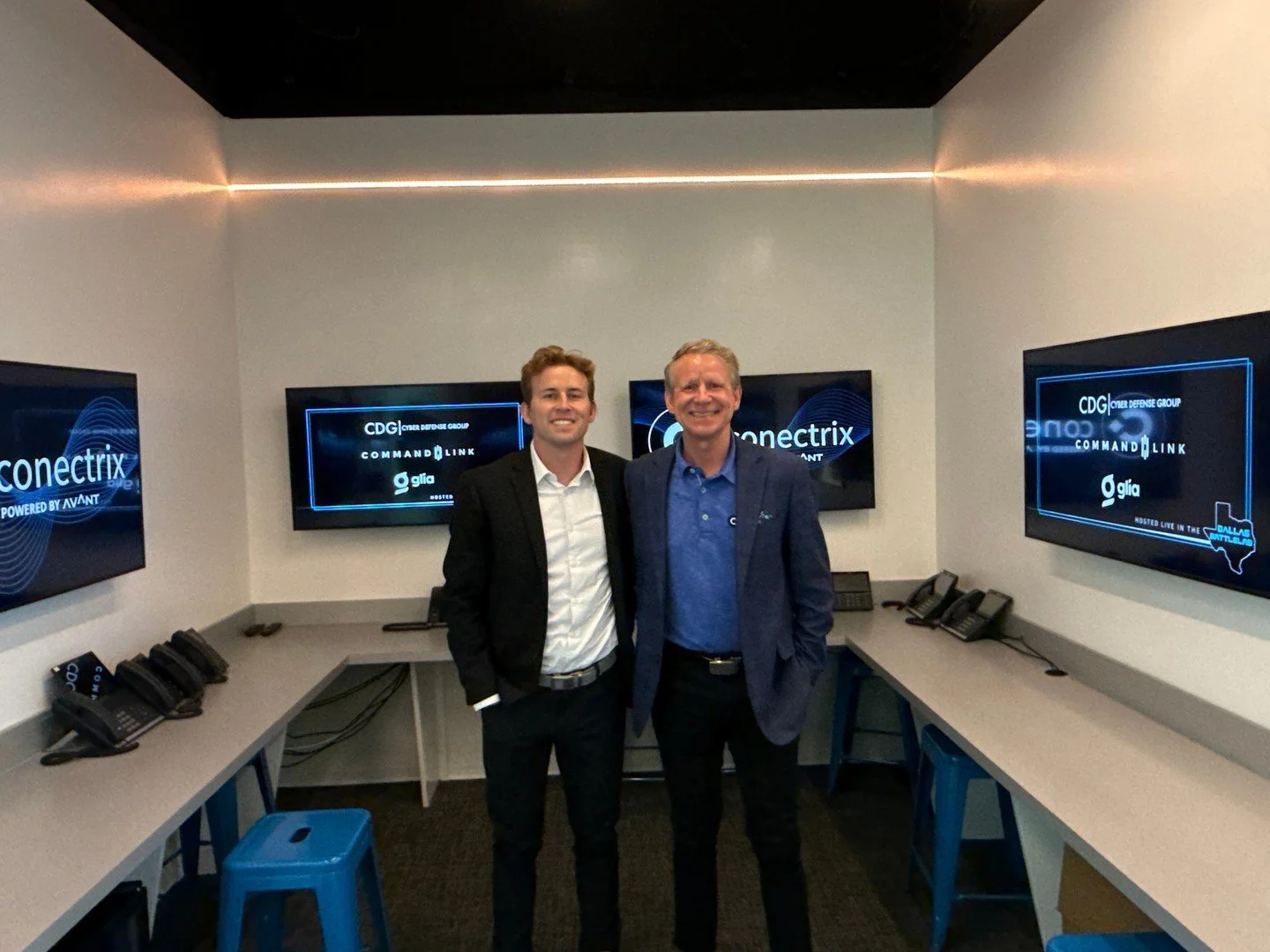 Big thanks to AVANT Communications for having us at the Blue Carpet Event. Always a great time connecting with industry leaders, partners, and innovators shaping what&rsquo;s next in tech.⁠
⁠
#Conectrix #Avant #ChannelPartners #TechCommunity #Network