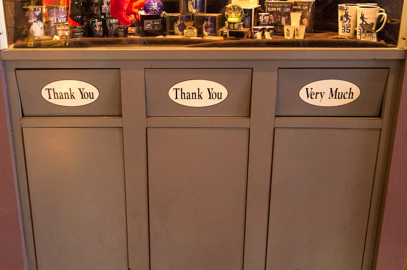 Bye, Elvis!
