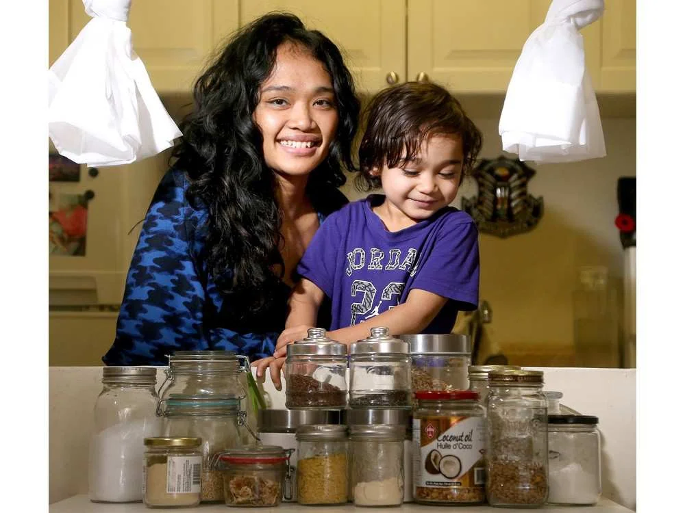 mailyne-briggs-a-single-mom-to-three-year-old-nathen-henry1.jpg