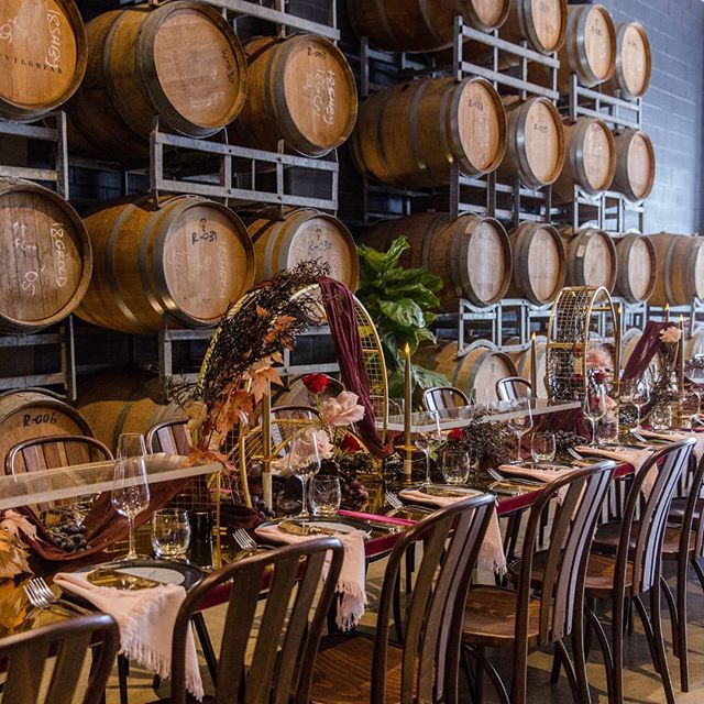 We were so pleased to be invited but the amazing @michael_taylor_pr to style the brand new @citywinerybne for the recent Ladies Who Lunch! How stunning is their barrel wall? The perfect backdrop for our styling 🍇🍷🌹
.
.
.
.
📸 @sodaphotography_ .
.