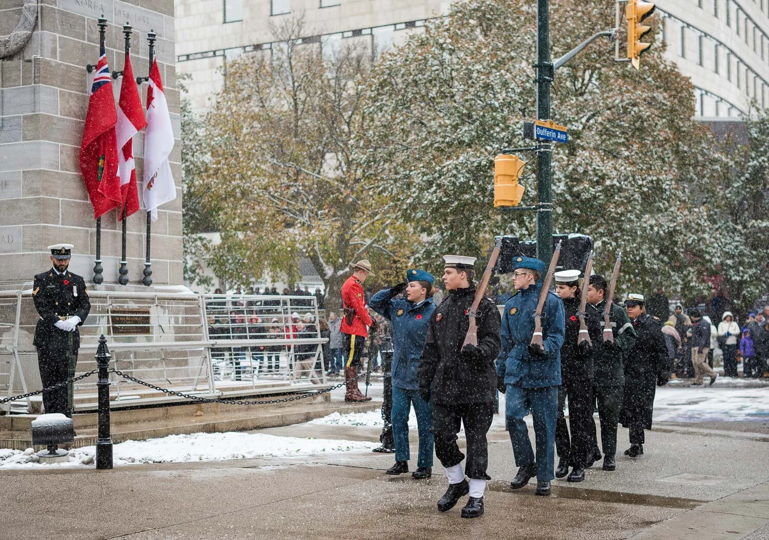  1/250, f/3.2, ISO 160, 50mm 