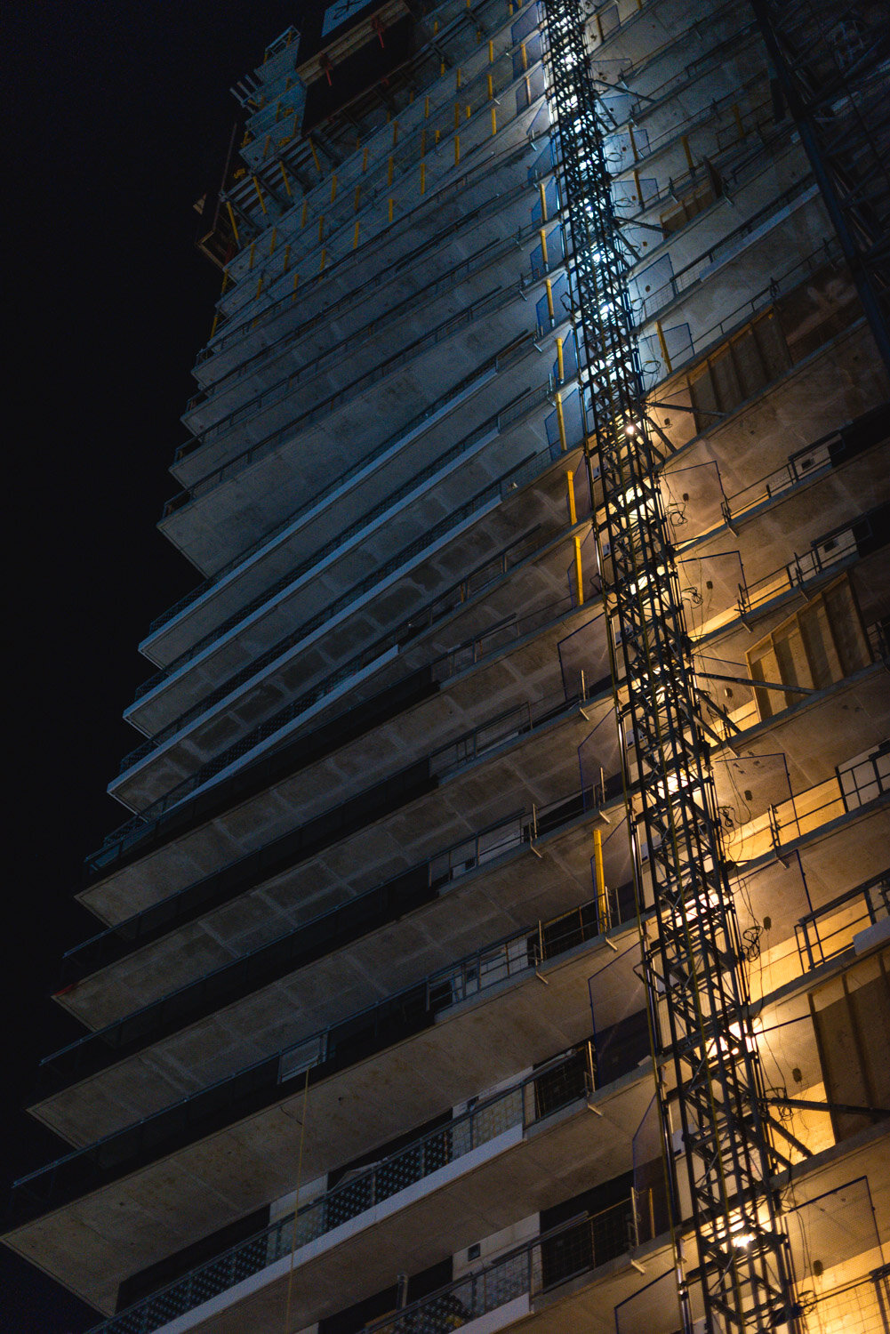  1/60, f/2, ISO 2000, 50mm 