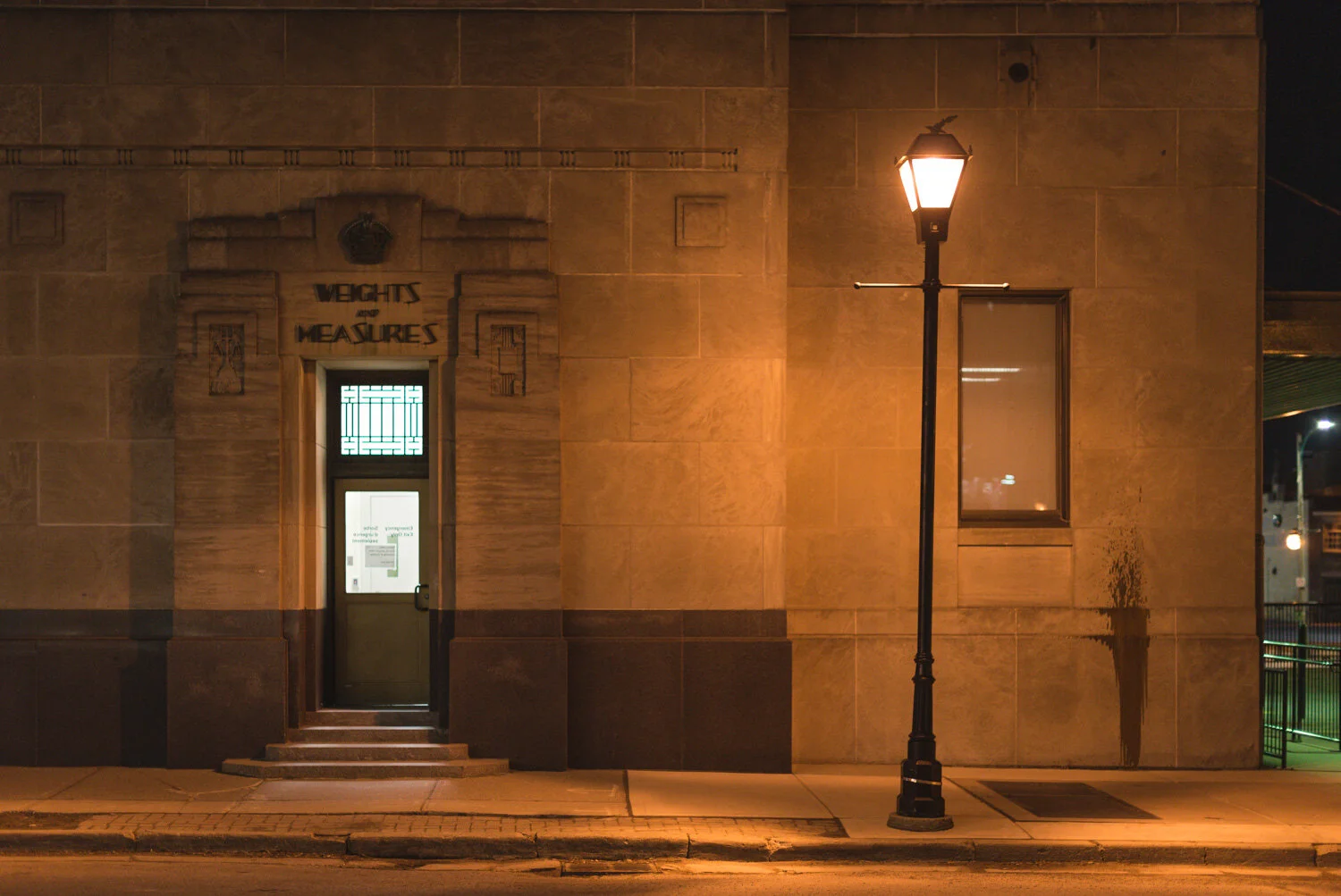  1/60, f/2, ISO 2000, 50mm 