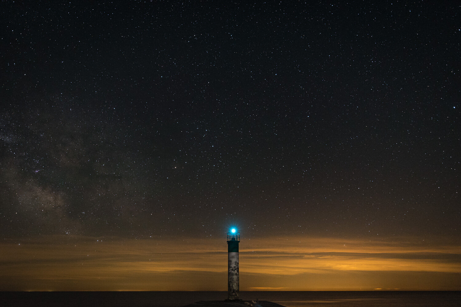 8 seconds, f/2.8, ISO 4000, 24mm