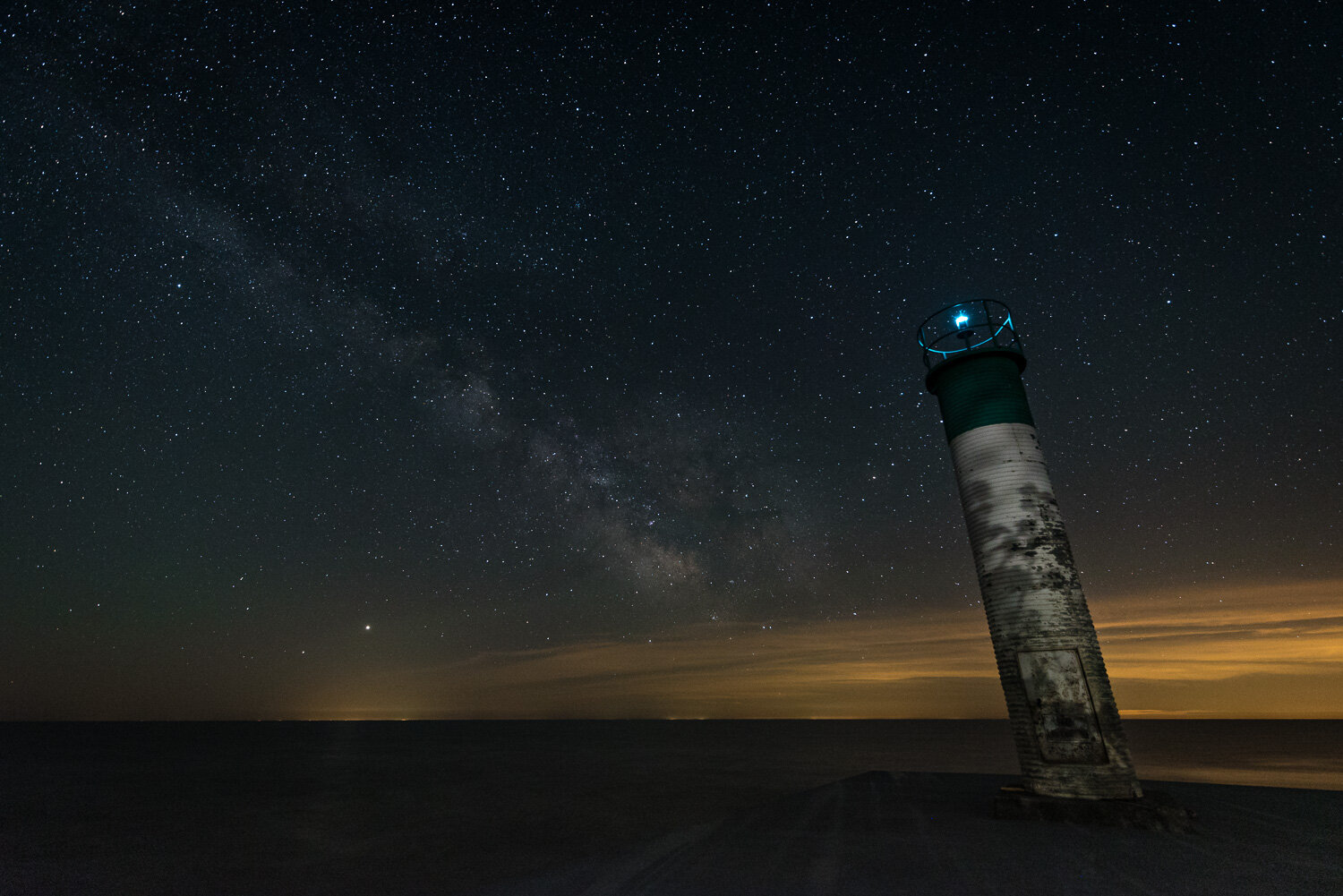 8 seconds, f/2.8, ISO 4000, 15mm