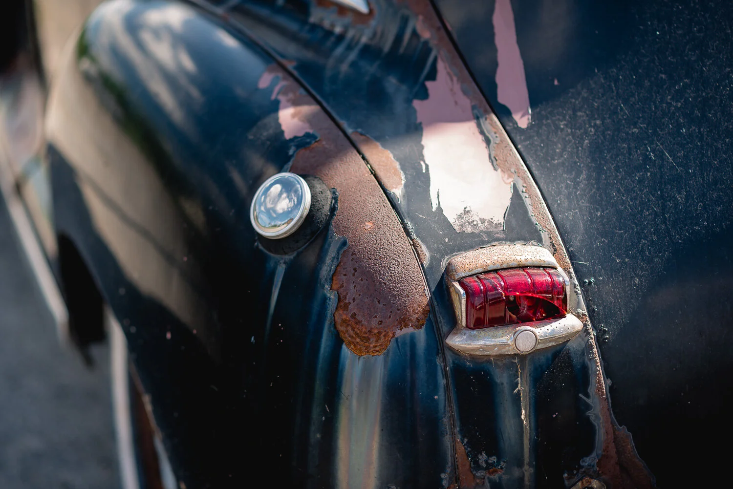  1/125, f/2.2, ISO 100, 85mm 