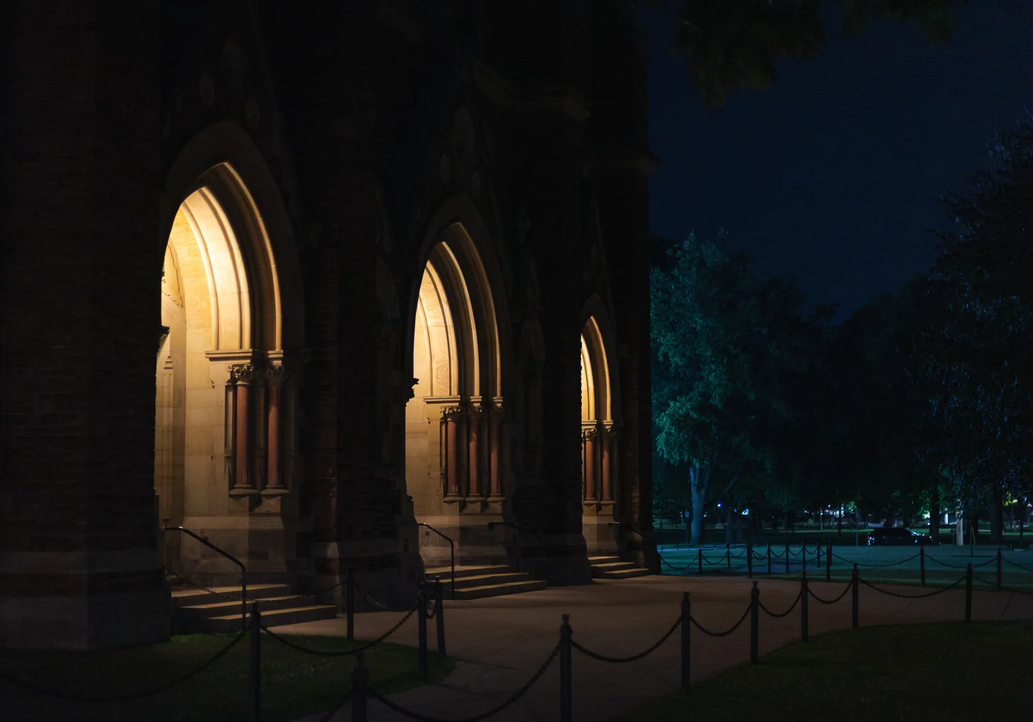  1/60, f/1.6, ISO 2000, 50mm 