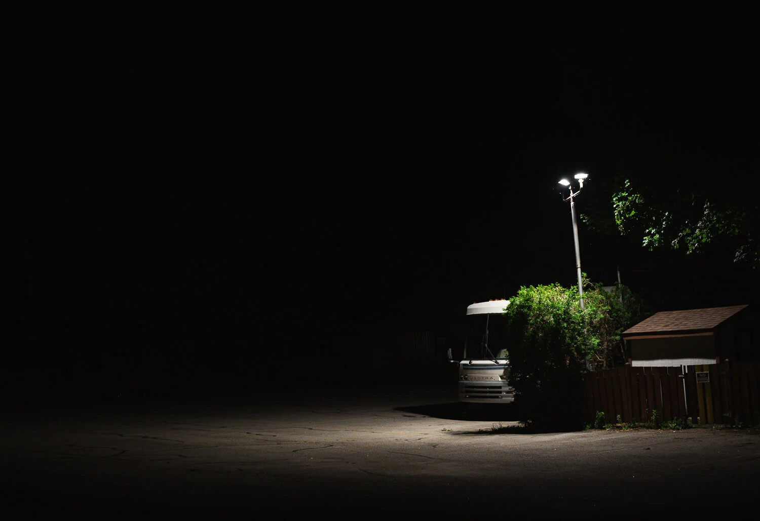  1/60, f/4.5, ISO 2000, 50mm 